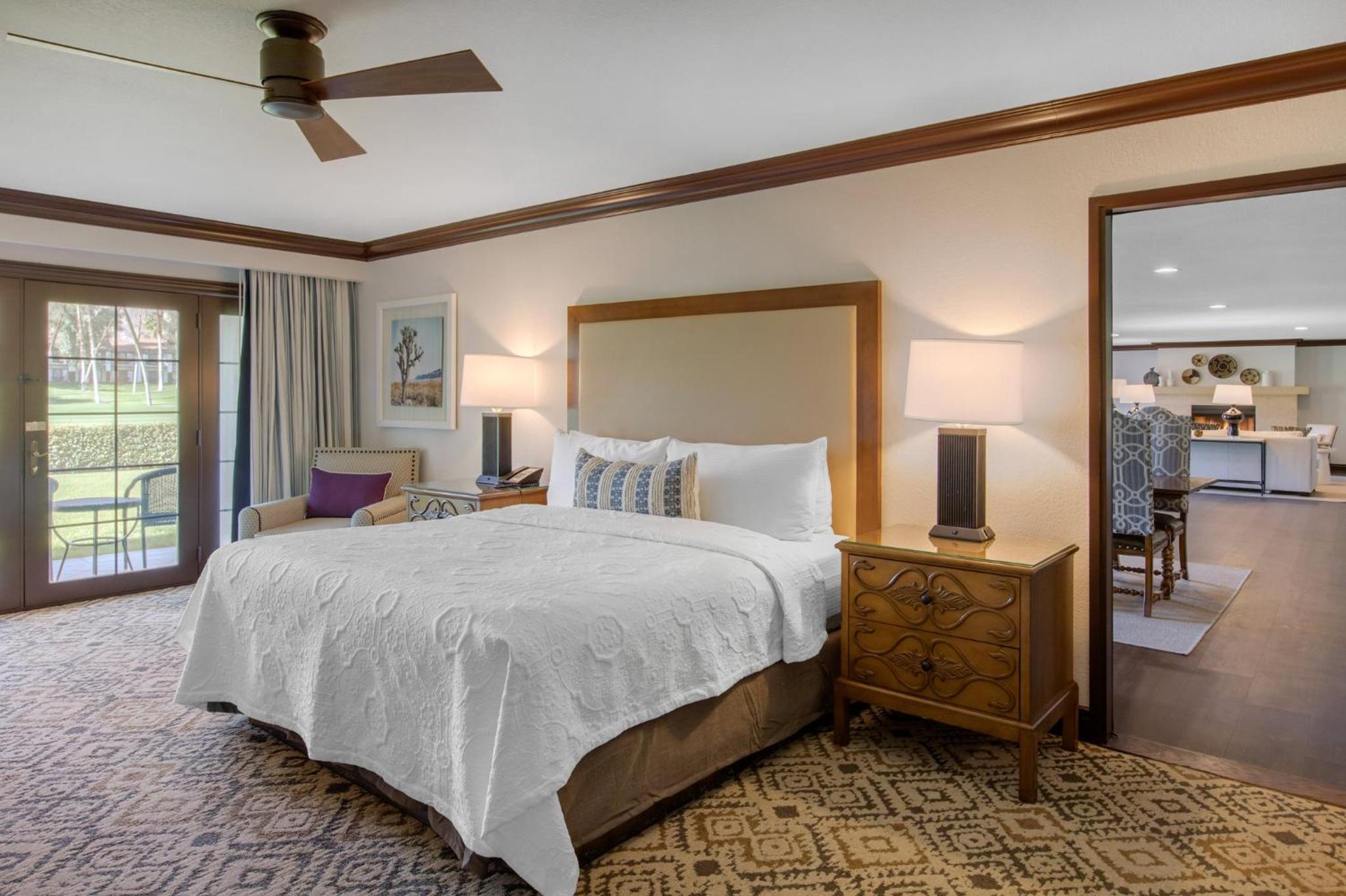 One Bedroom Presidential Suite photo 3