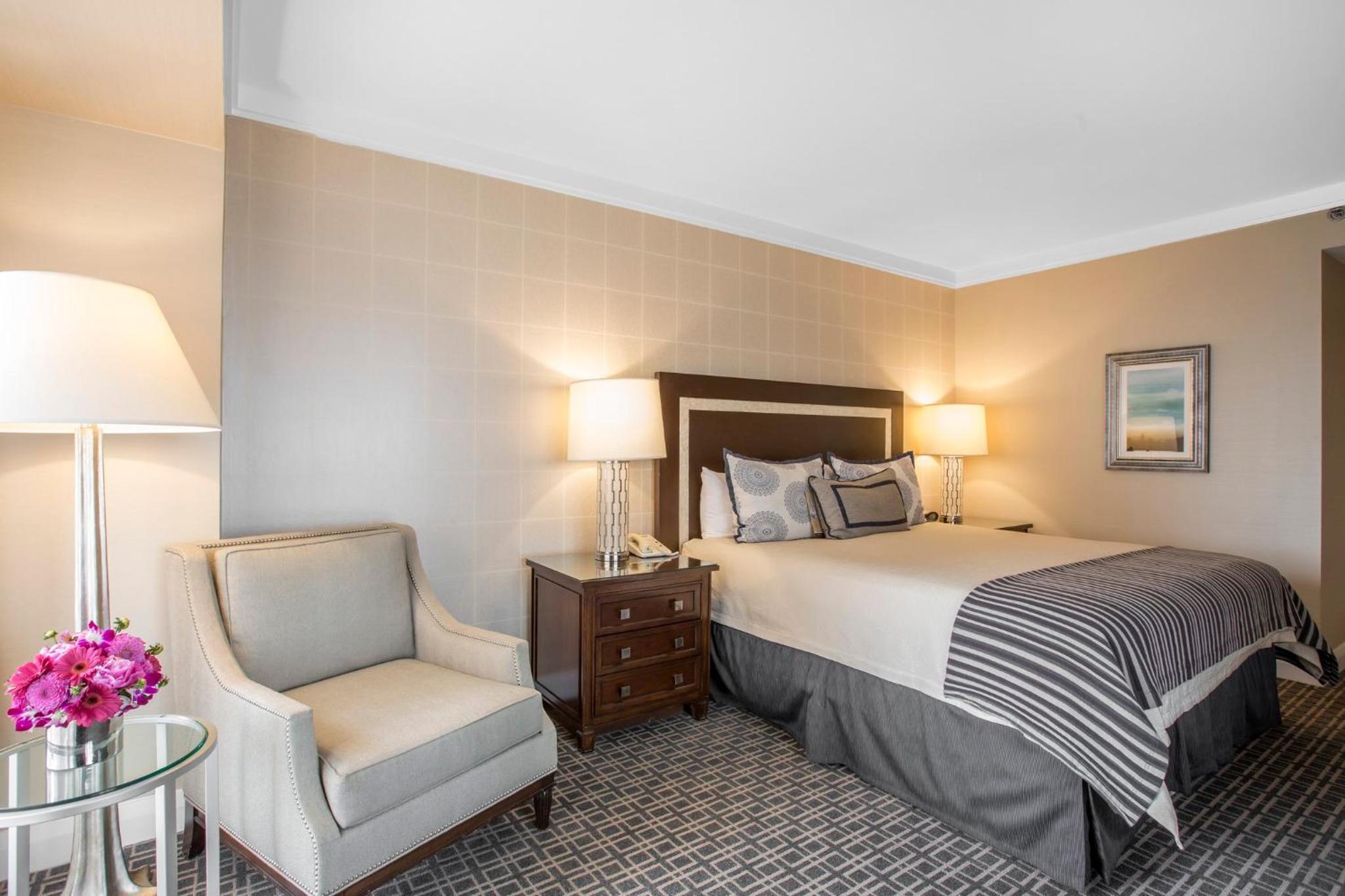 Premier King Room