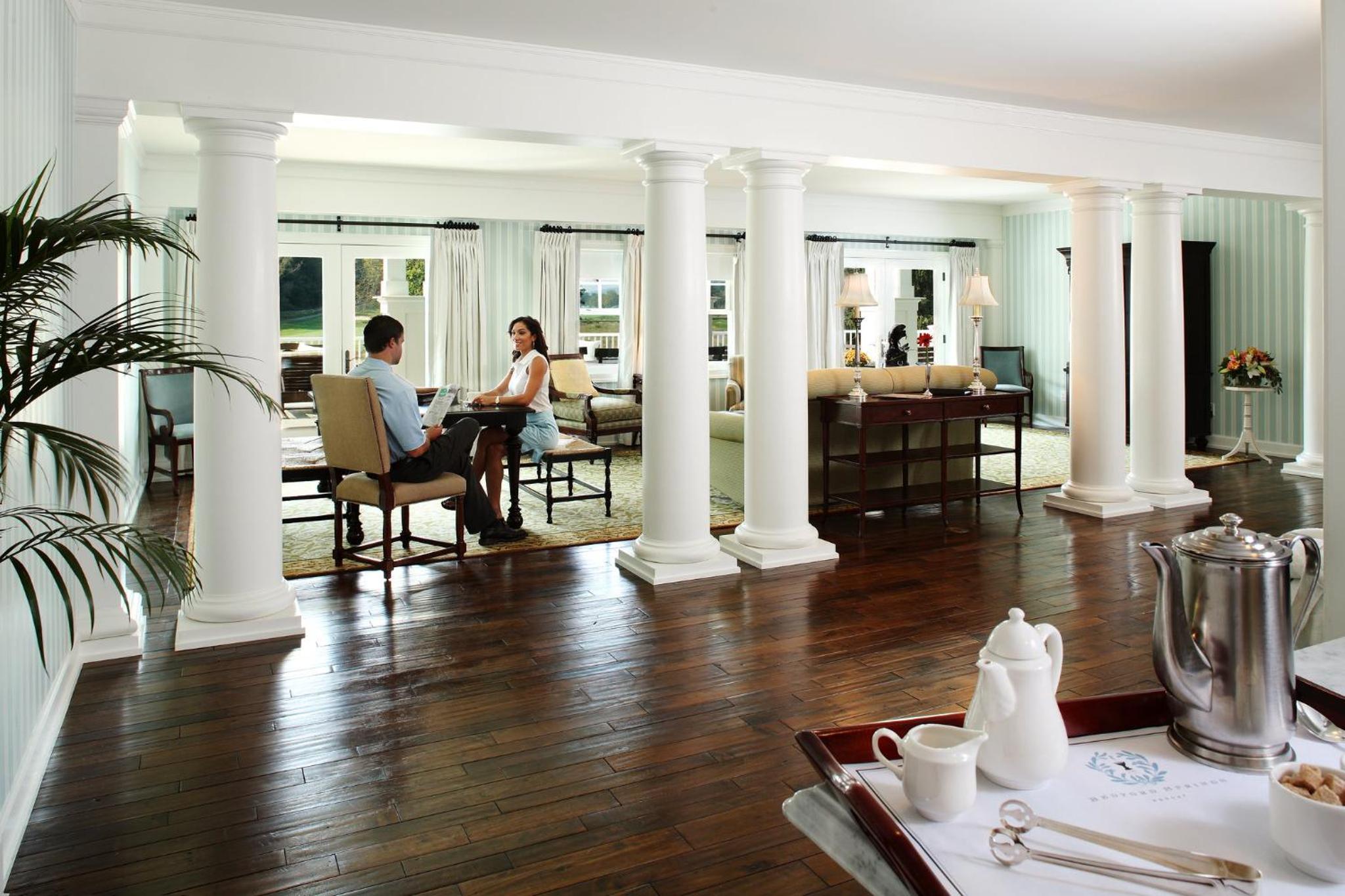 Luxury  Ross Suite - 2 Bedroom 1 King and 2 Queens
 photo 2