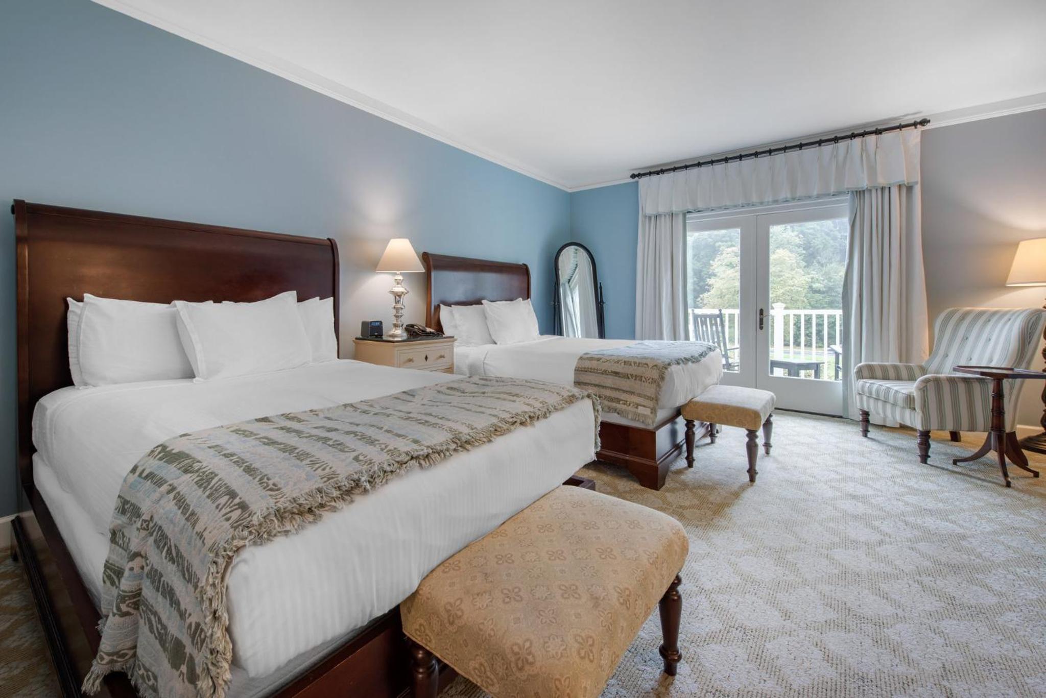 Resort View Porch Room - 2 Double Beds - Photo 6