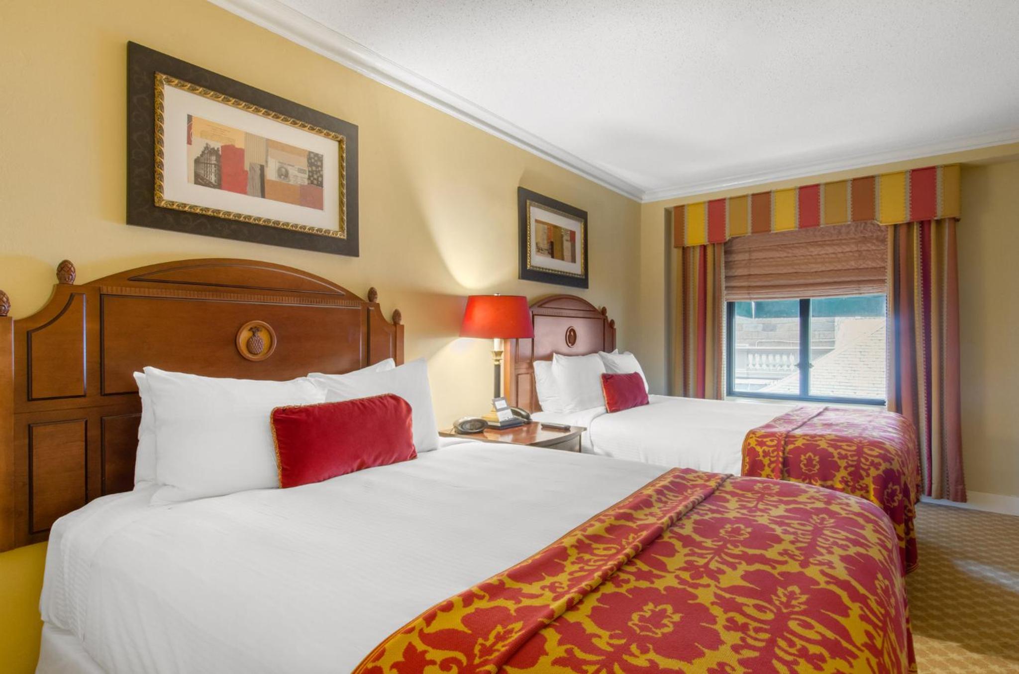 Premier Suite - 2 Queen Beds
