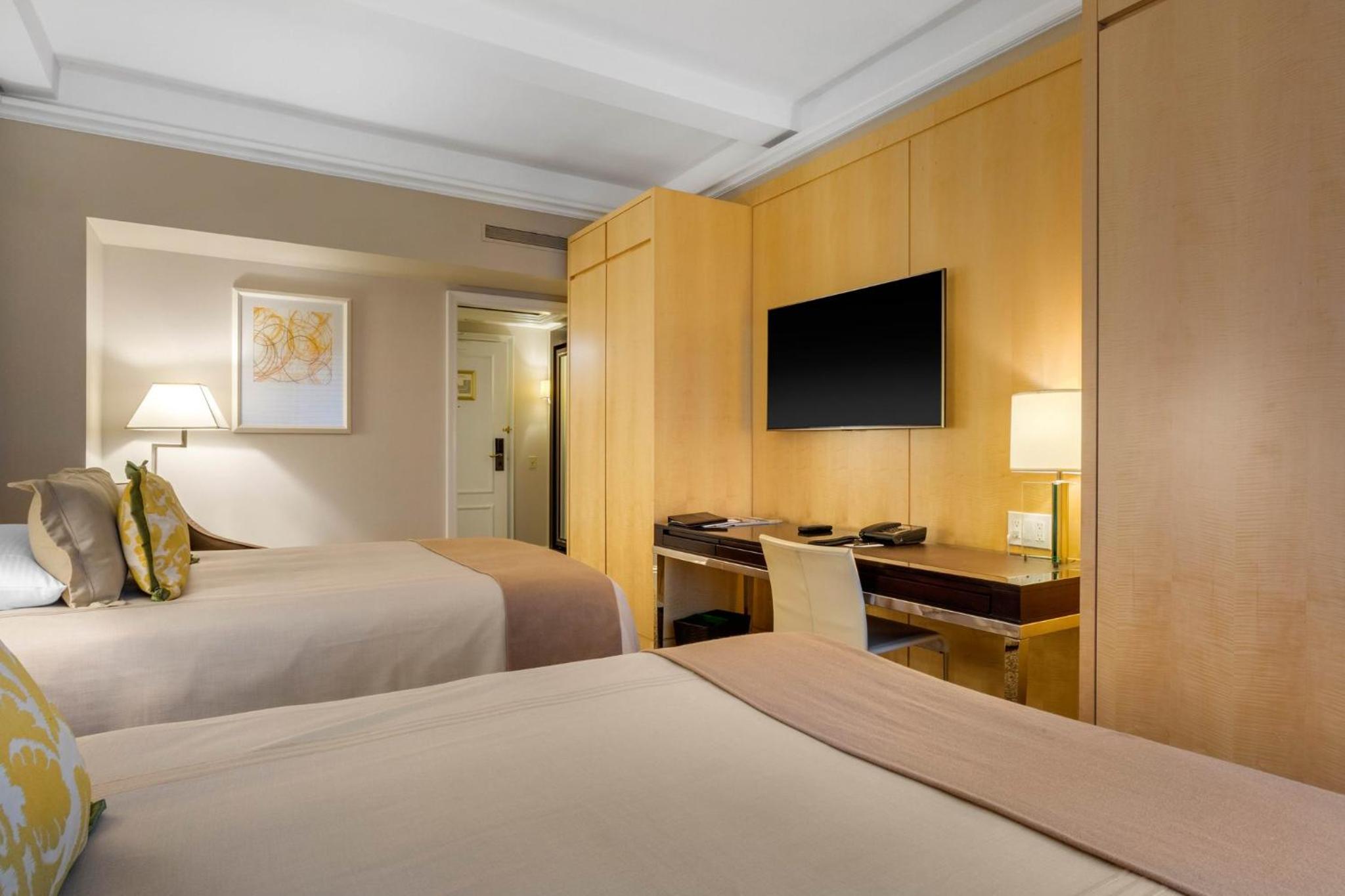 Deluxe Double Room with Two Double Beds