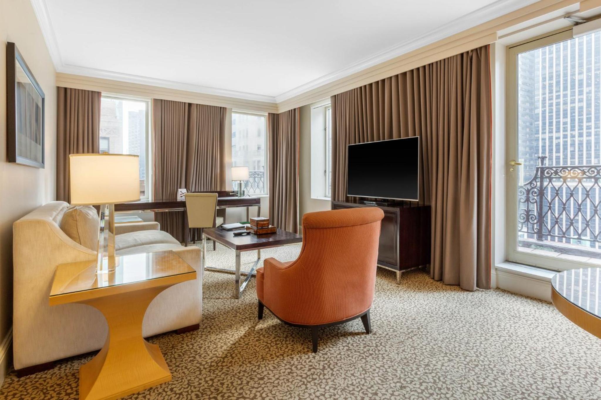 Executive King Room