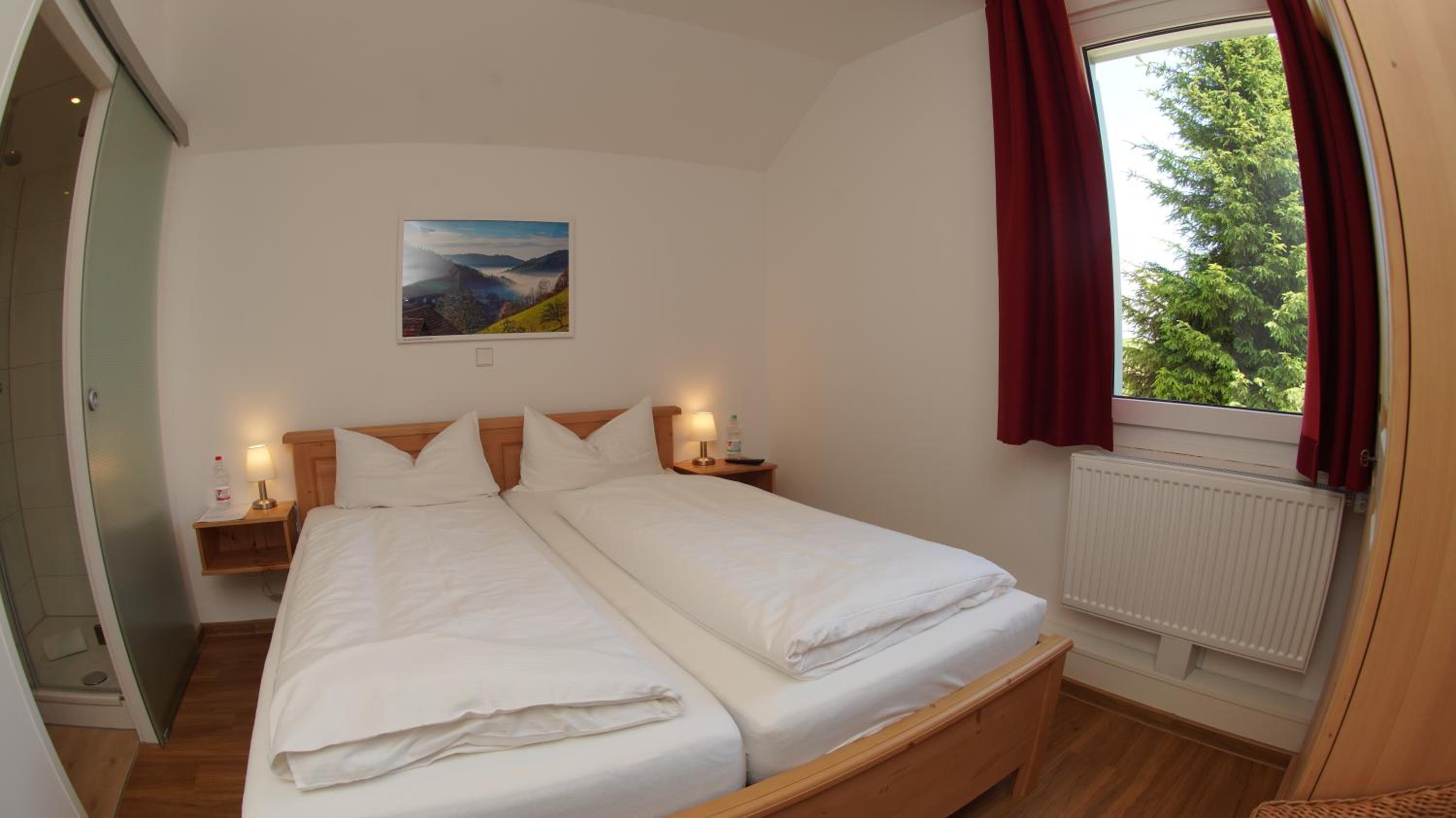 Double Room - Photo 1
