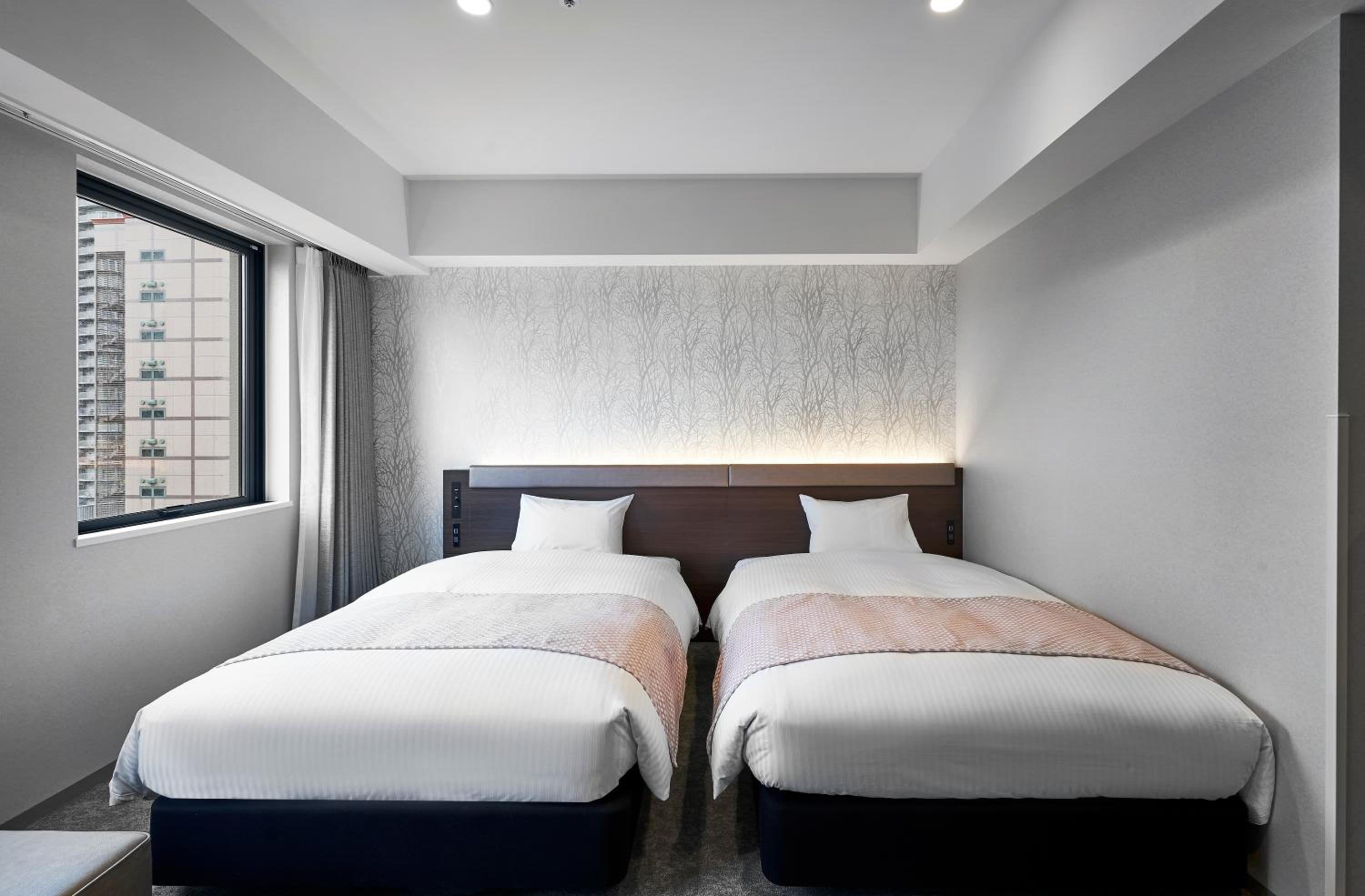 Deluxe Twin Room - Smoking - Photo 4