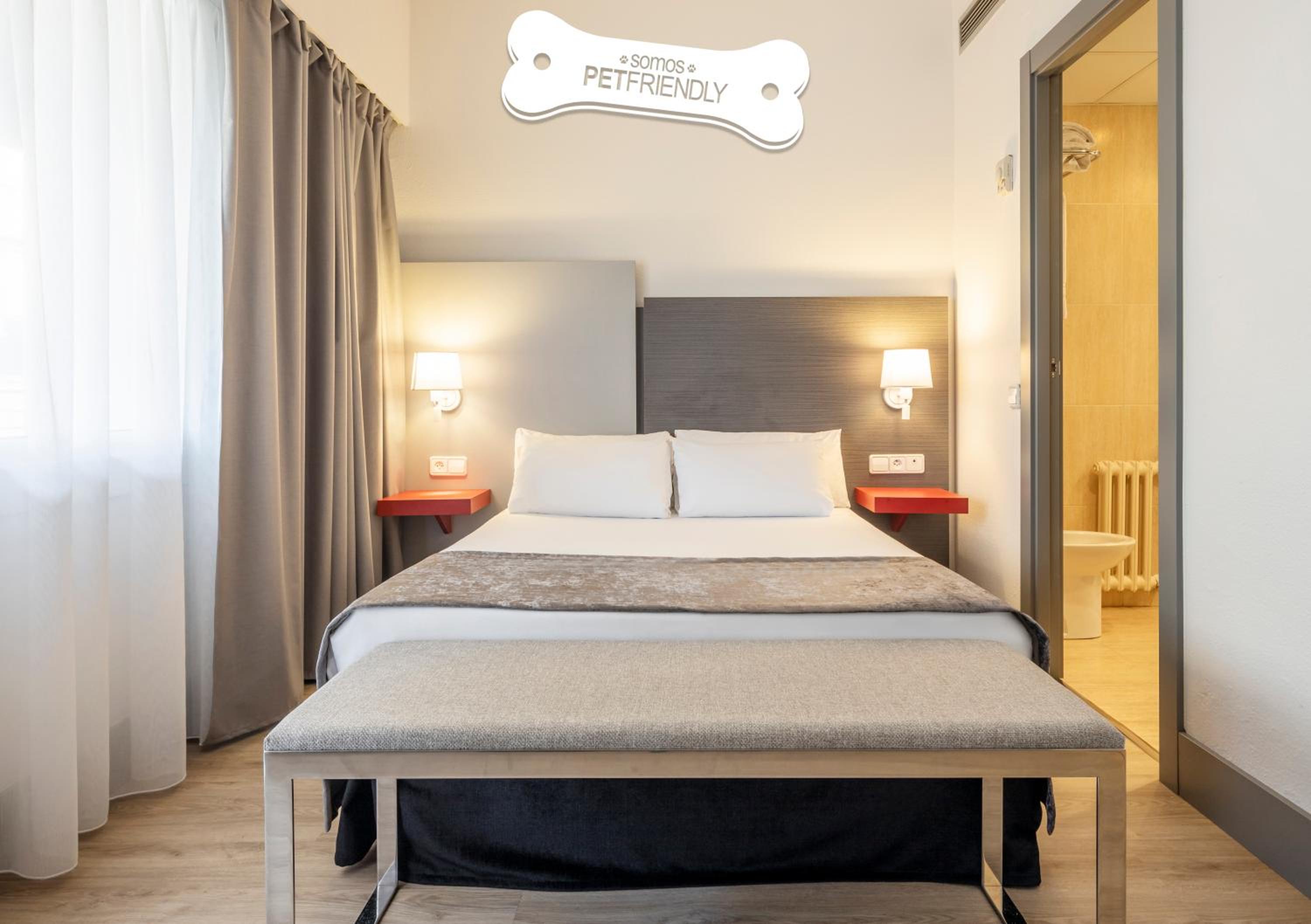 Double Room Pet Friendly - Photo 2