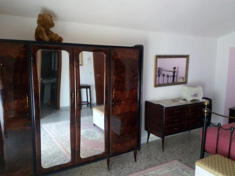 King Room With Balcony photo 2