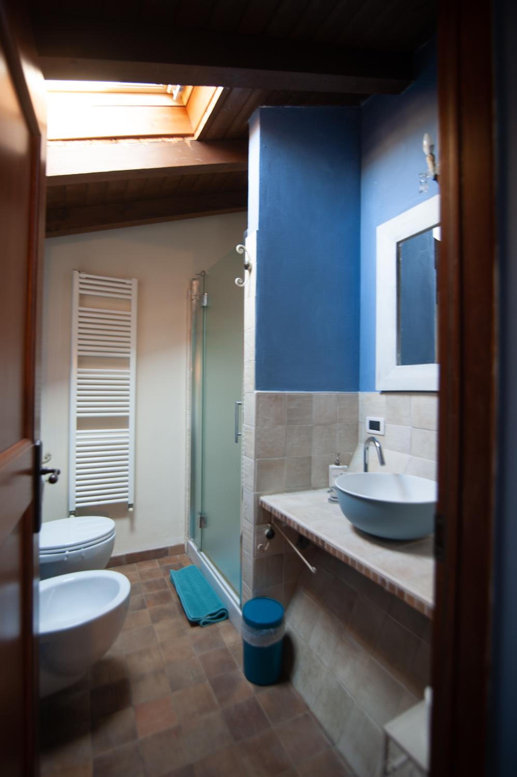 Large Double Room photo 2