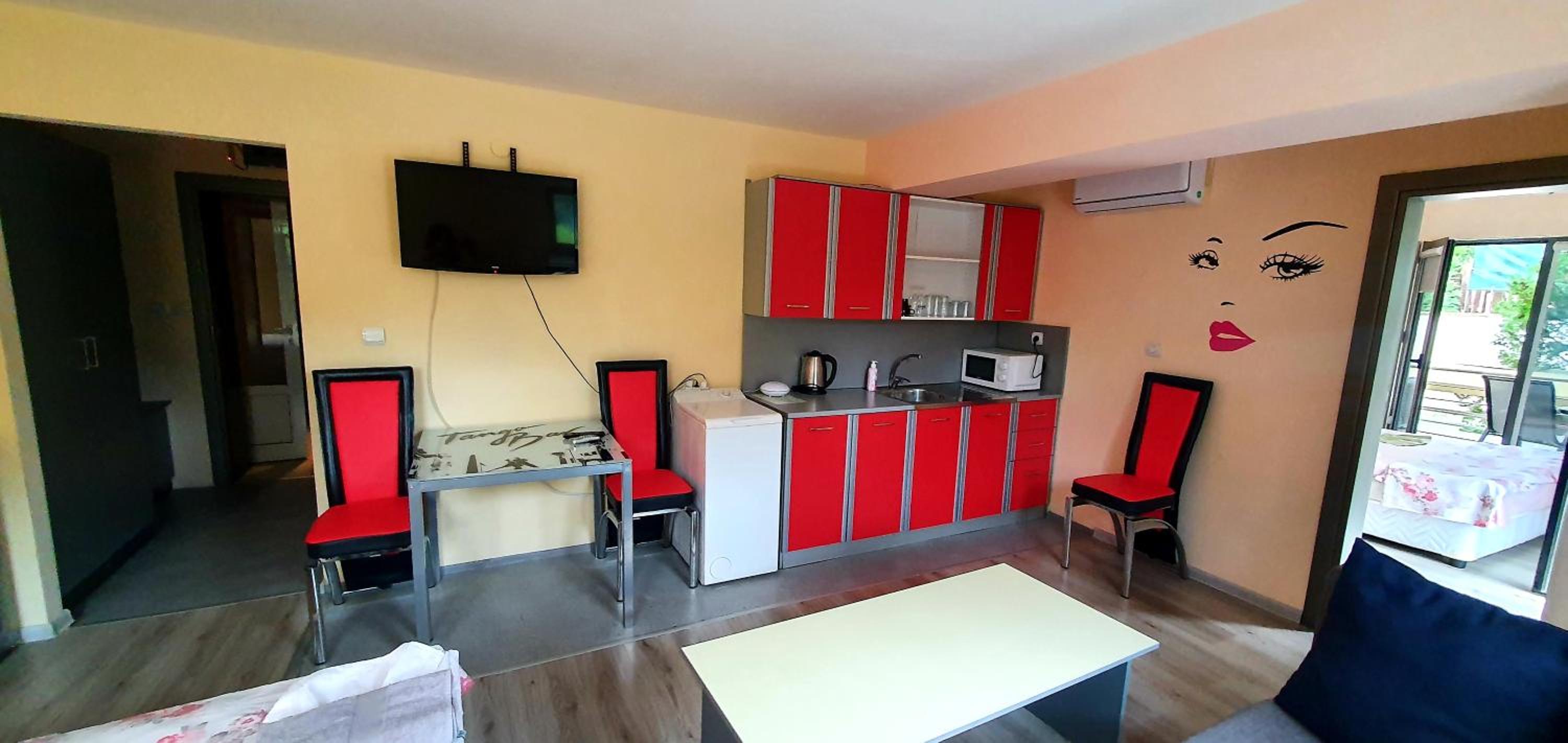 Two-Bedroom Apartment - Photo 15