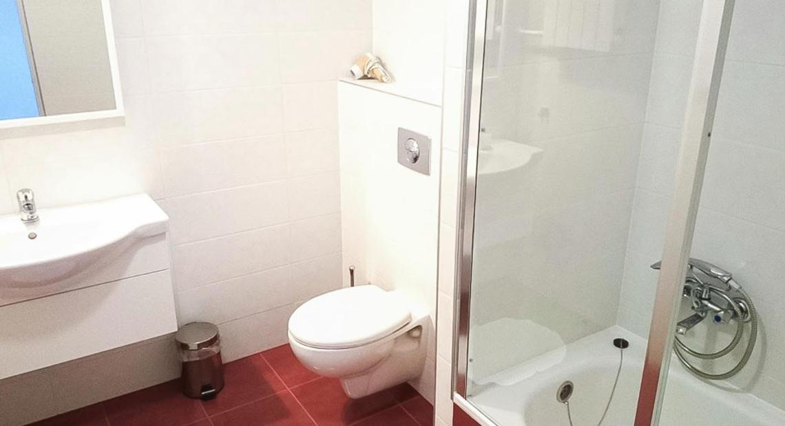 Apartment photo 1