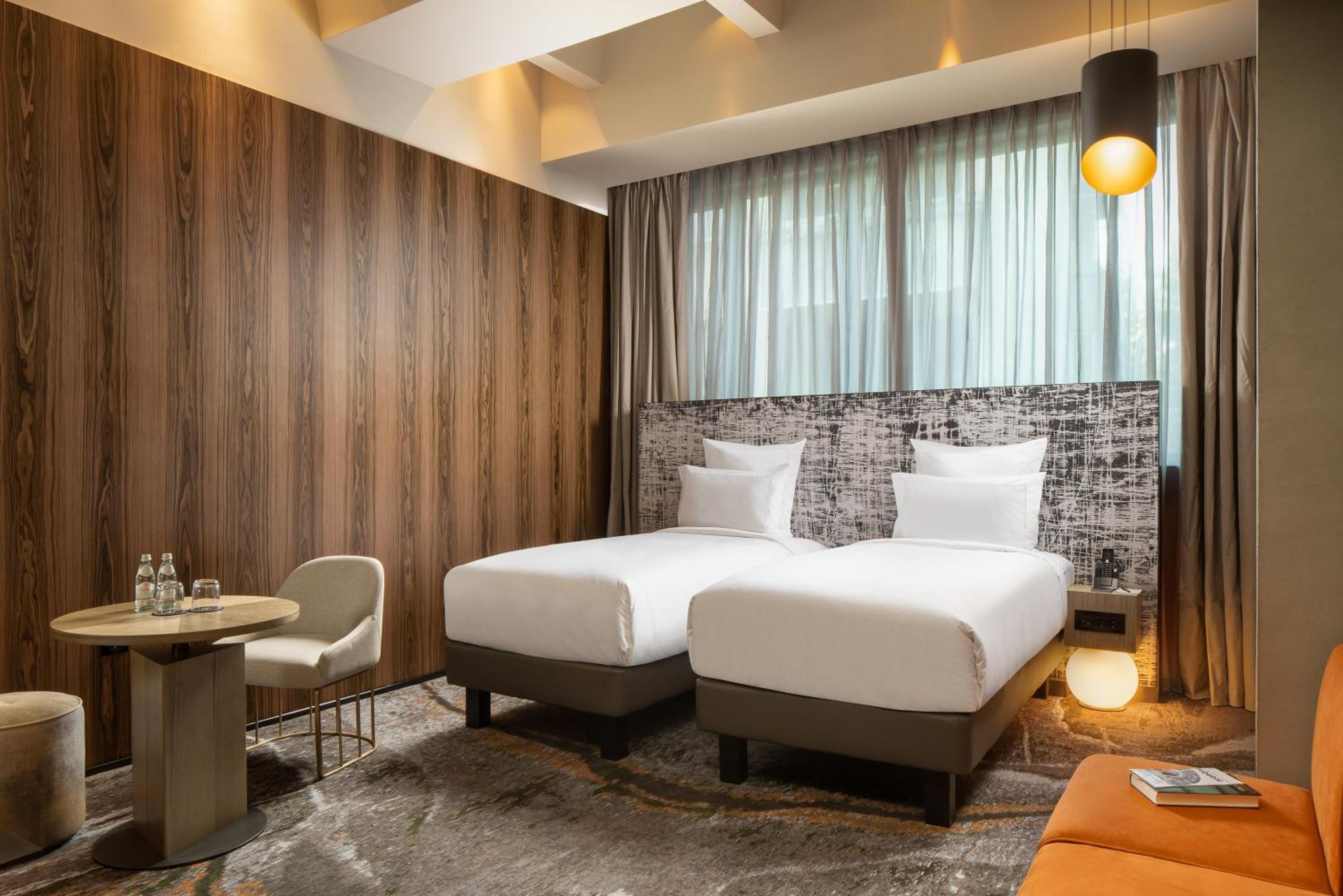 Superior Twin Room - Photo 1