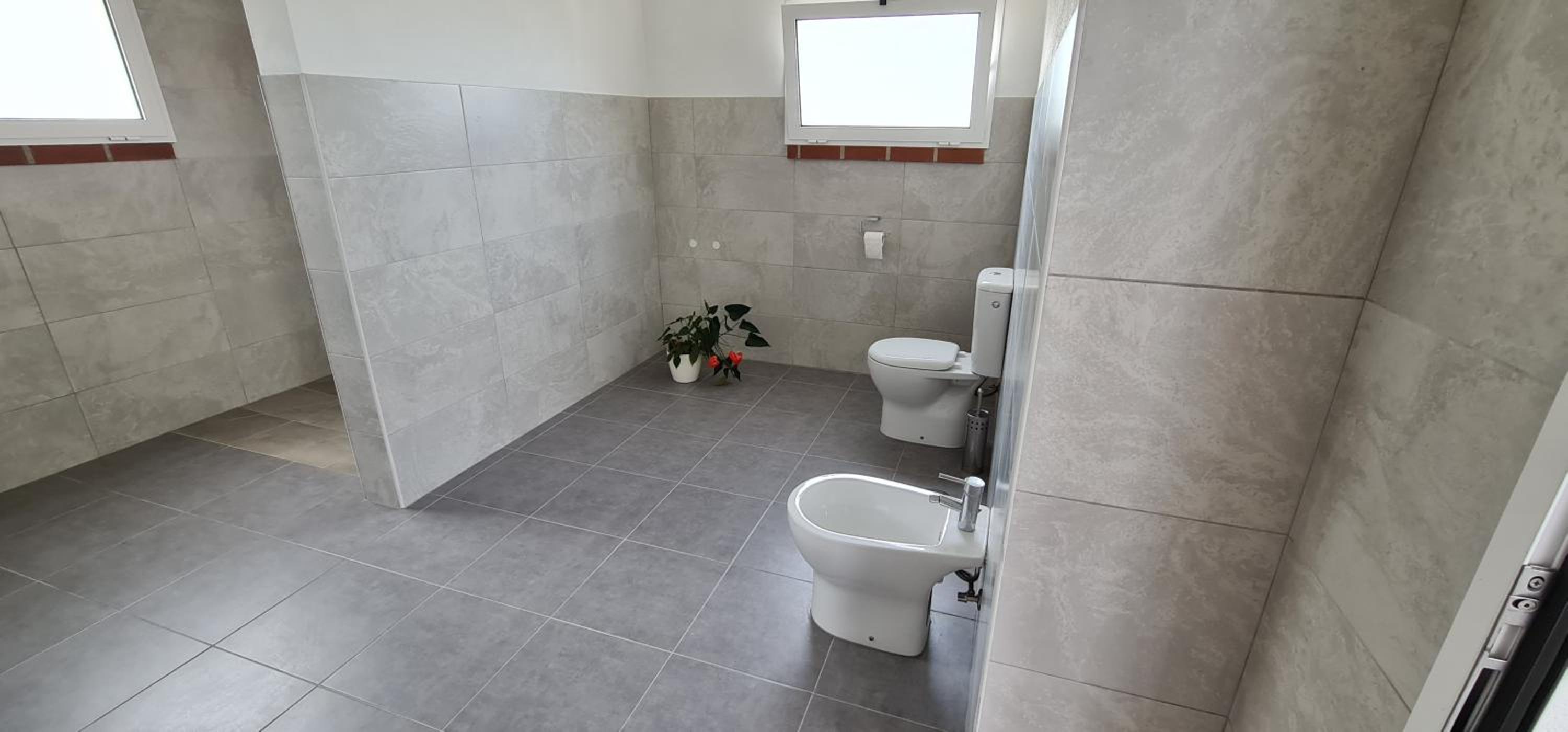 Double Room with Private External Bathroom - Photo 5