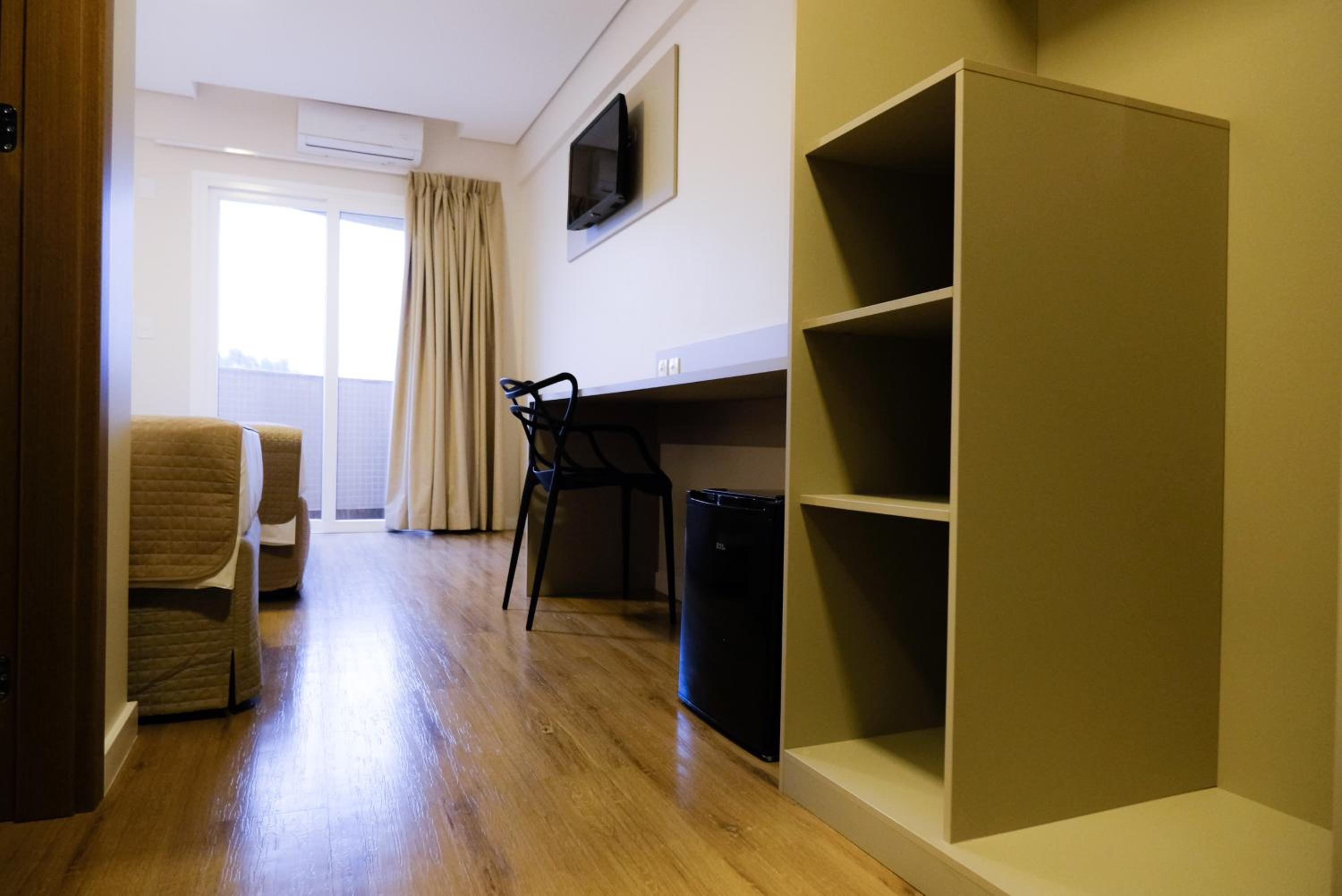 Deluxe Triple Room photo 2