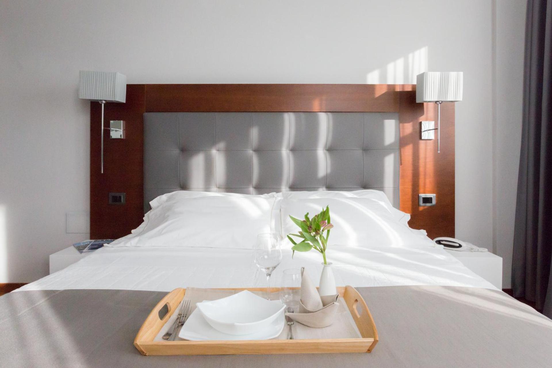 Classic Double or Twin Room - Photo 2