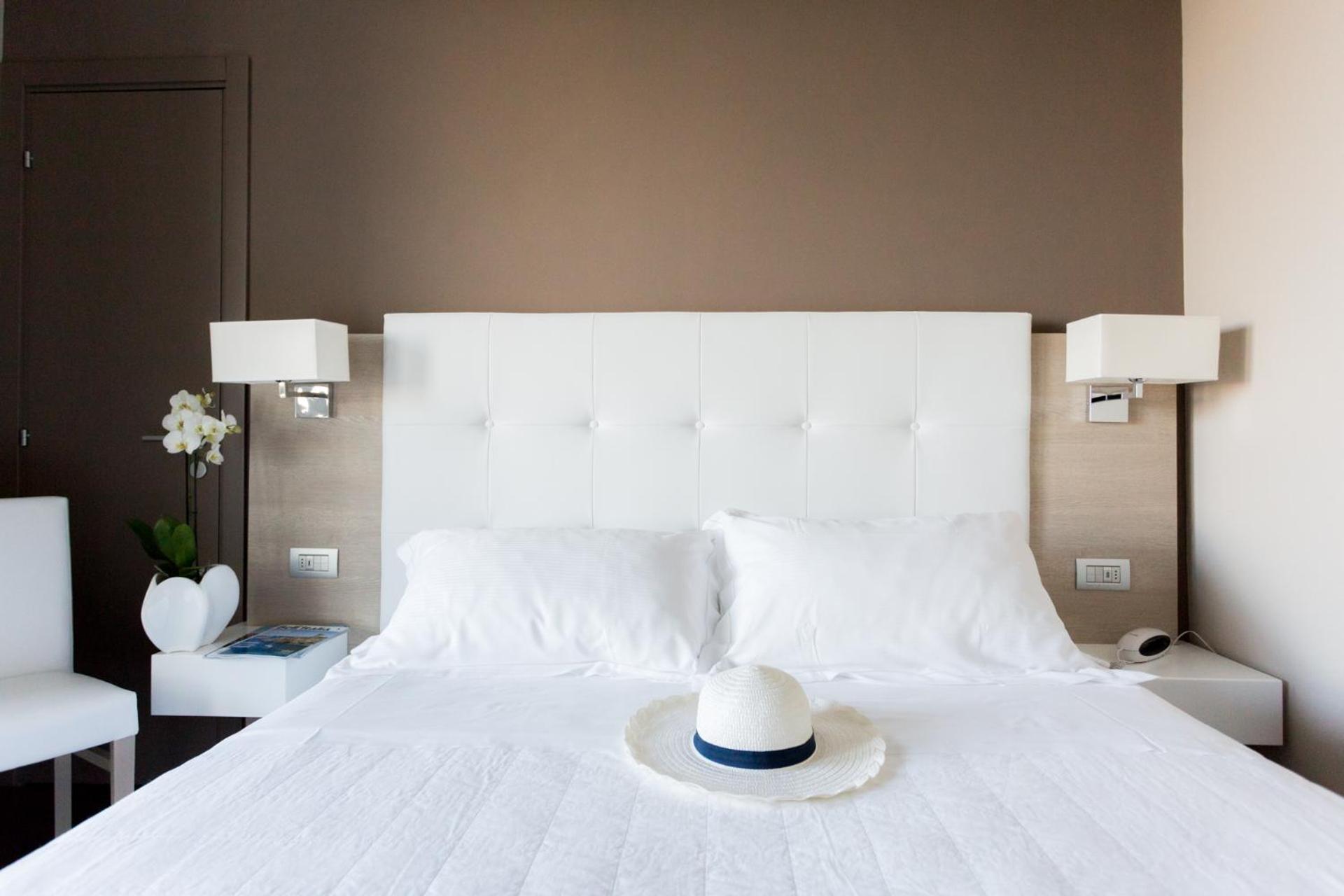 Business Double Room photo 2
