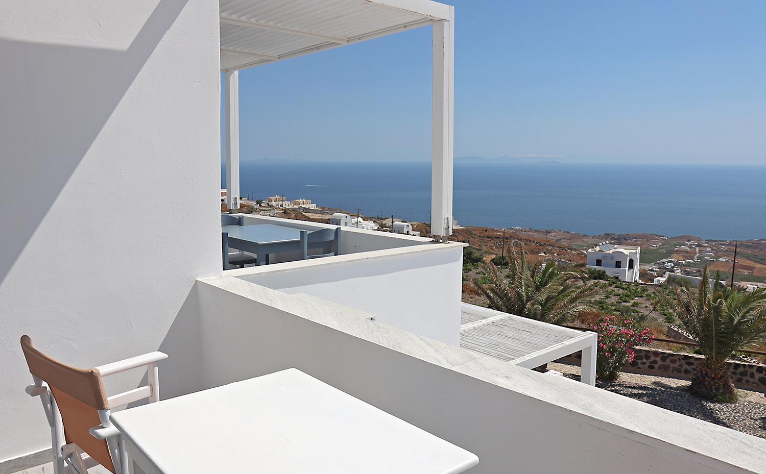 Premier Suite with Sea View - Photo 16