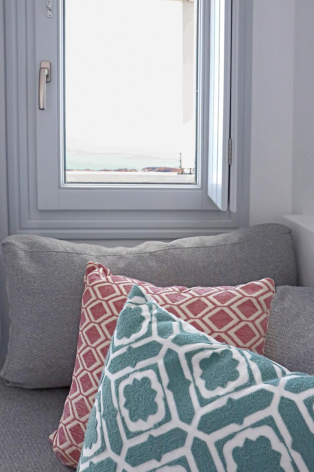 Premier Suite with Sea View - Photo 3