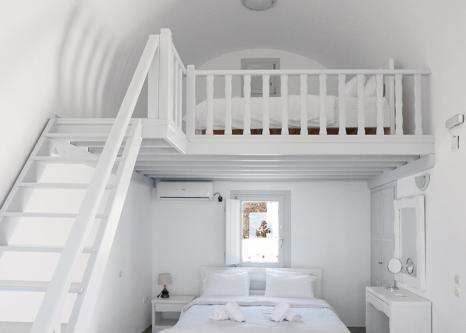 Premier Suite with Sea View - Photo 1