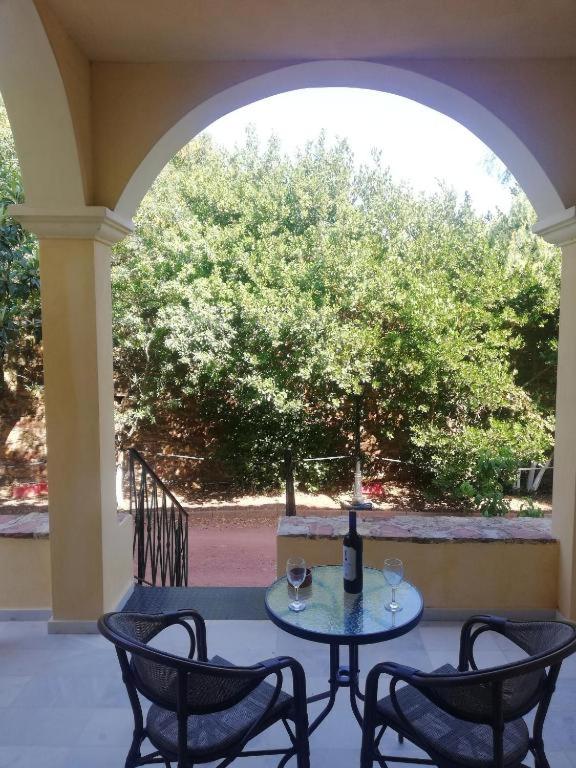 Double or Twin Room with Balcony photo 3
