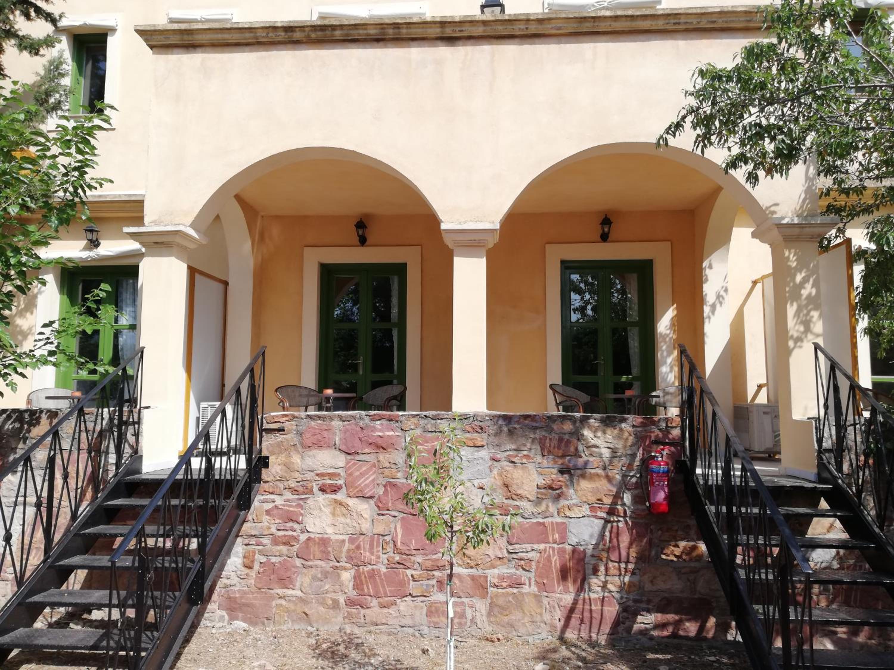 Double or Twin Room with Balcony photo 2