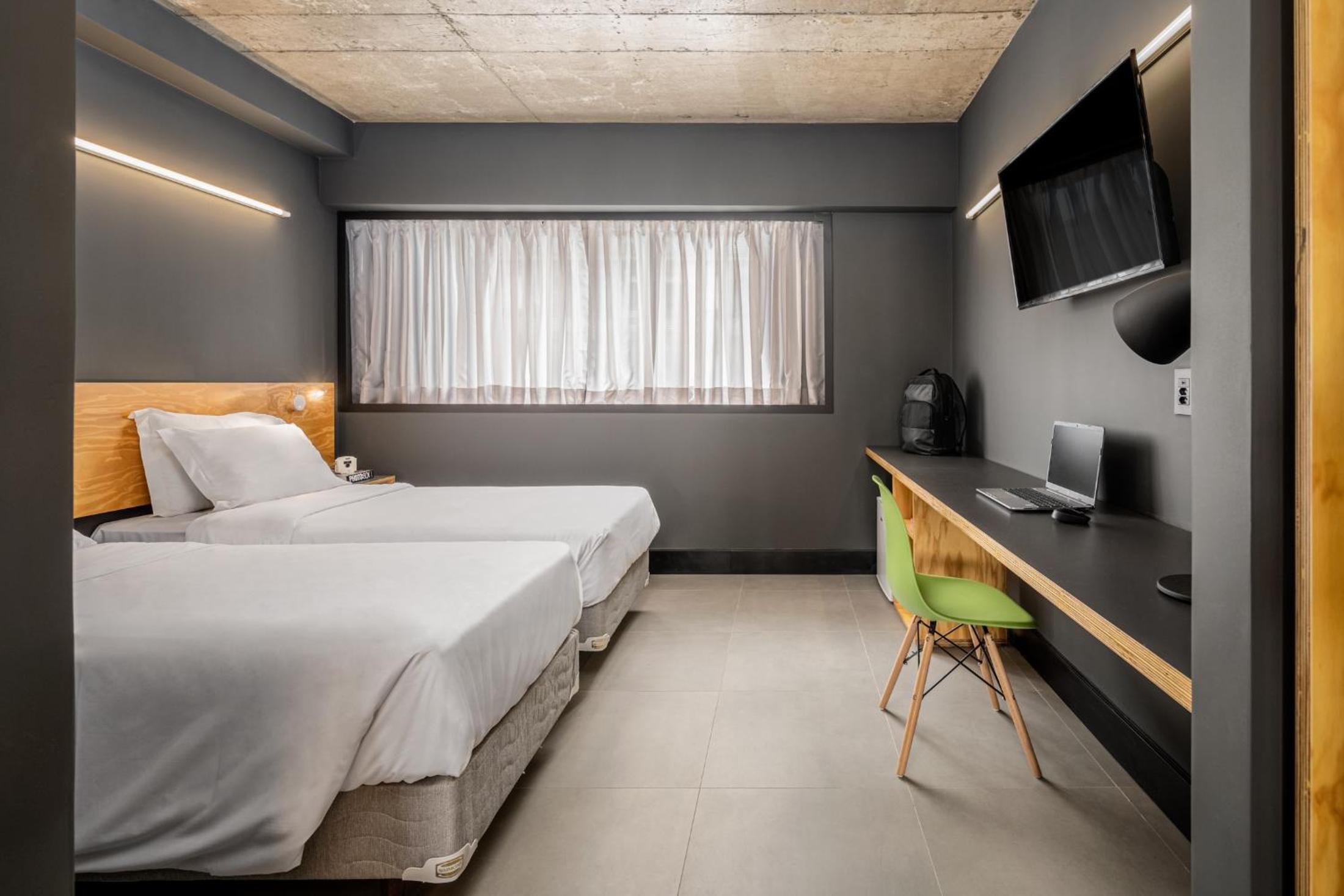 Standard Twin - 2 Single Beds - Photo 5