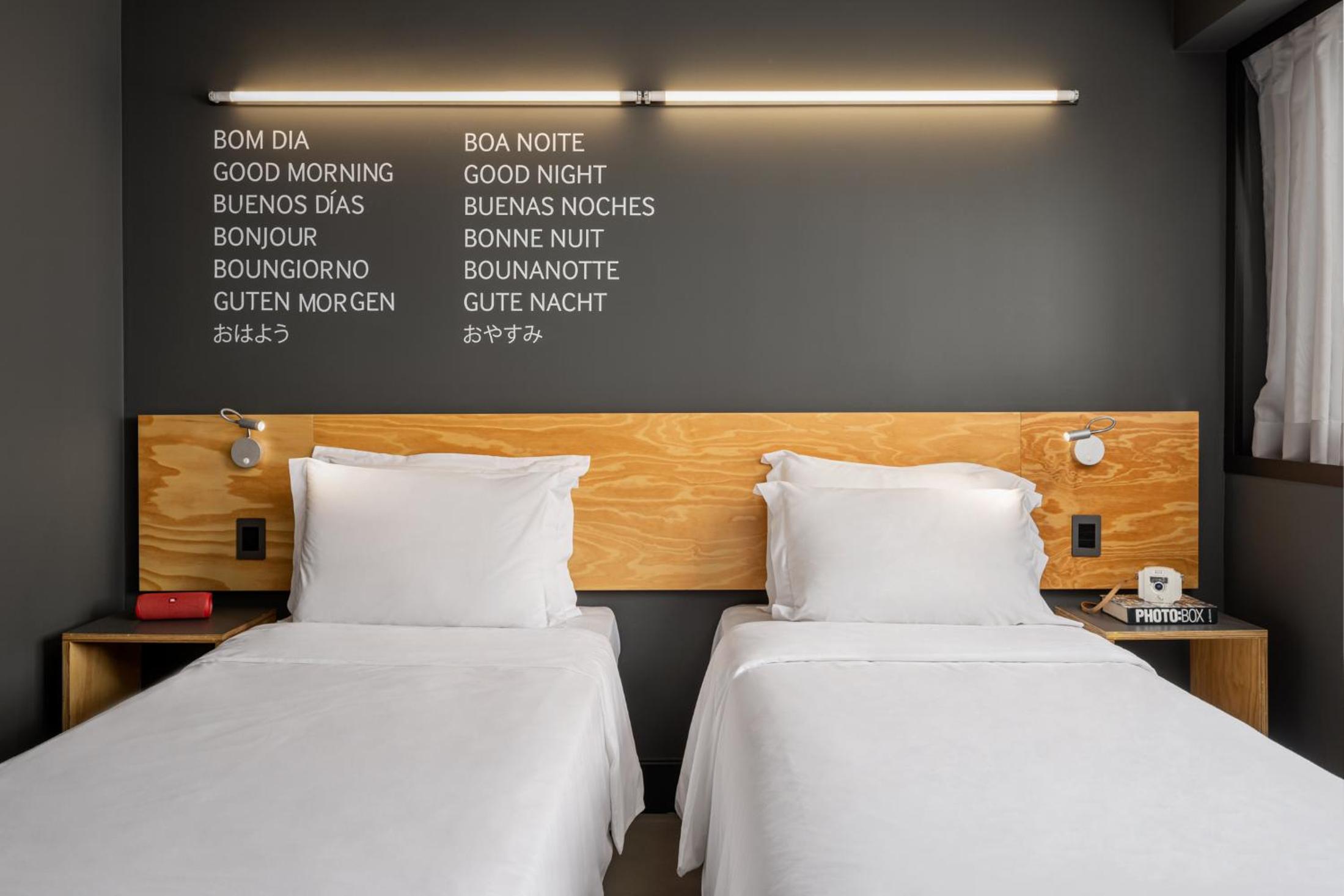 Standard Twin - 2 Single Beds - Photo 1