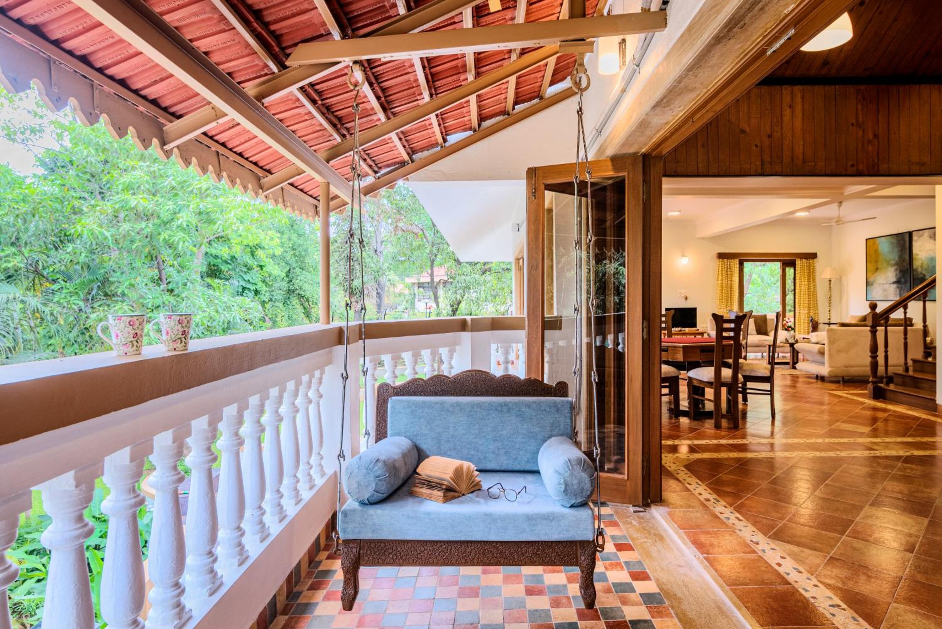 Villa with Garden View - Photo 9
