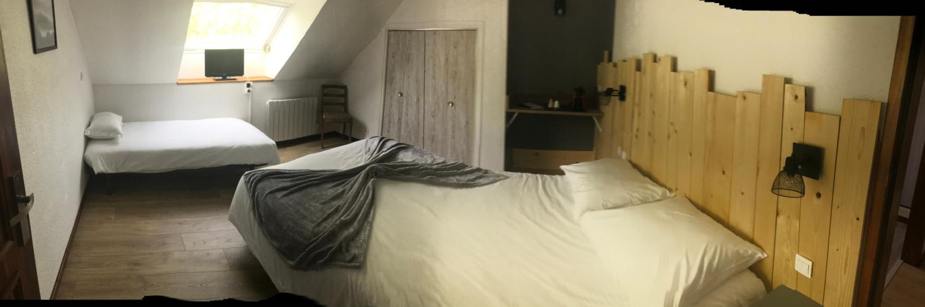 Triple Room with Shower photo 1