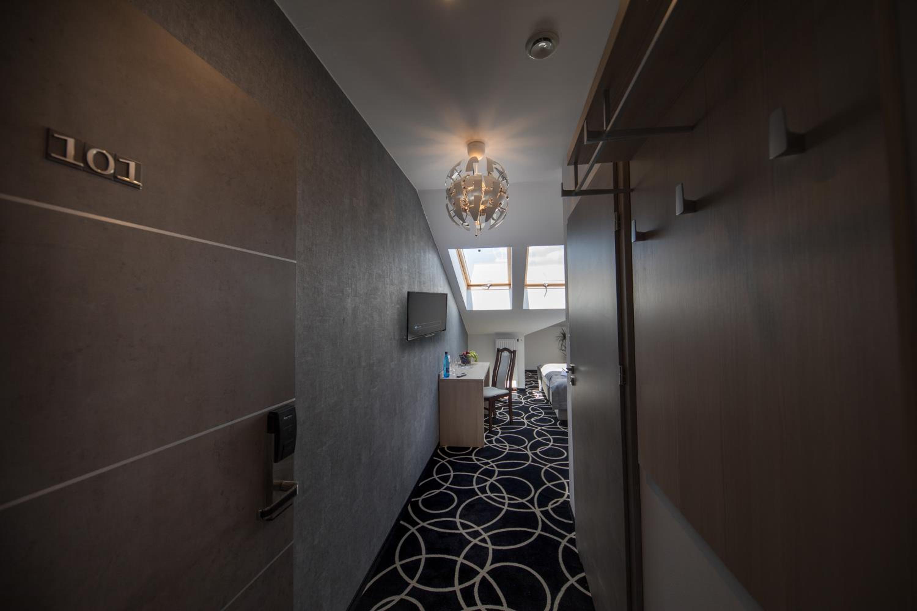Deluxe Triple Room - Photo 1