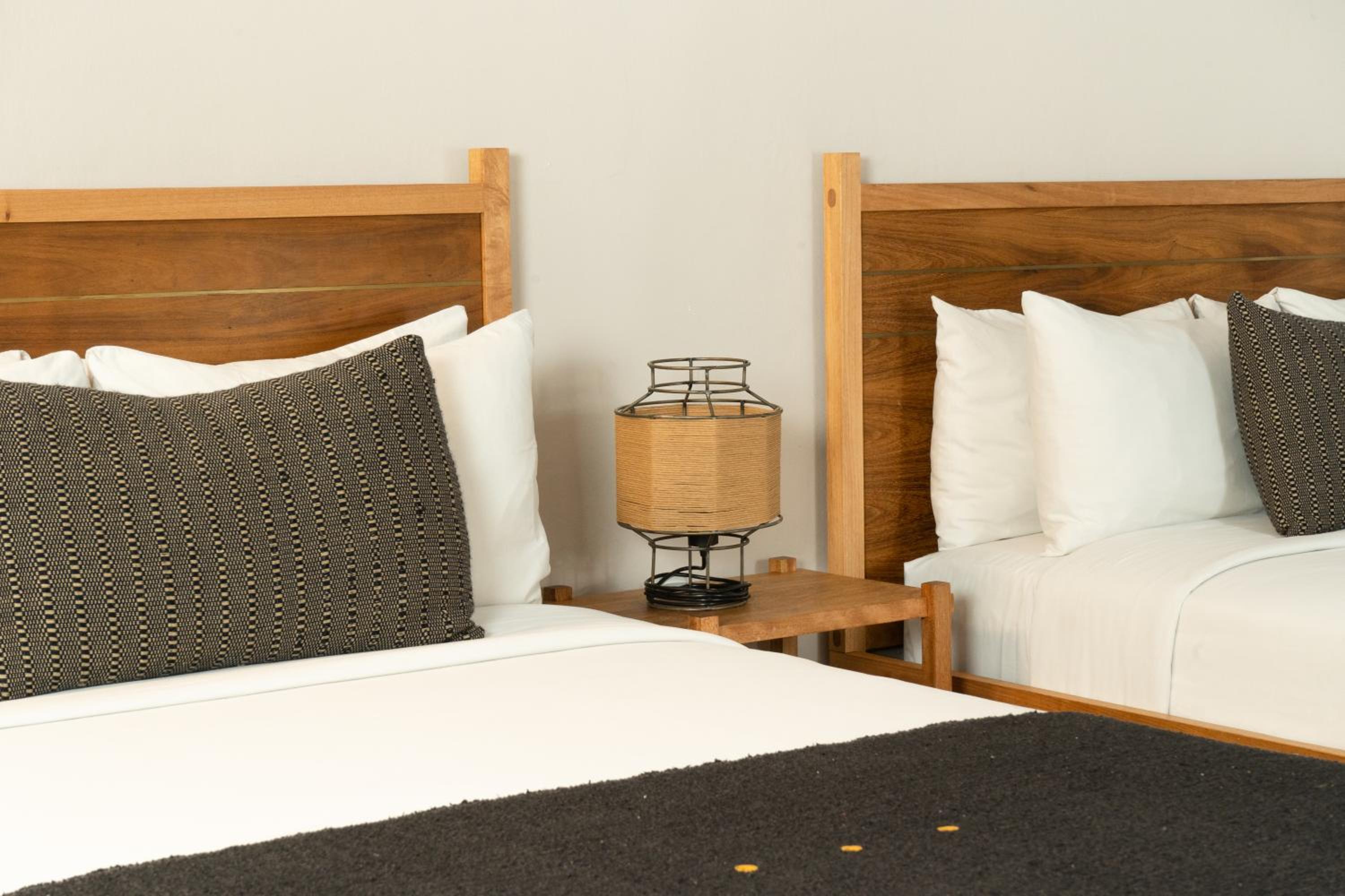 Double Room - Photo 8
