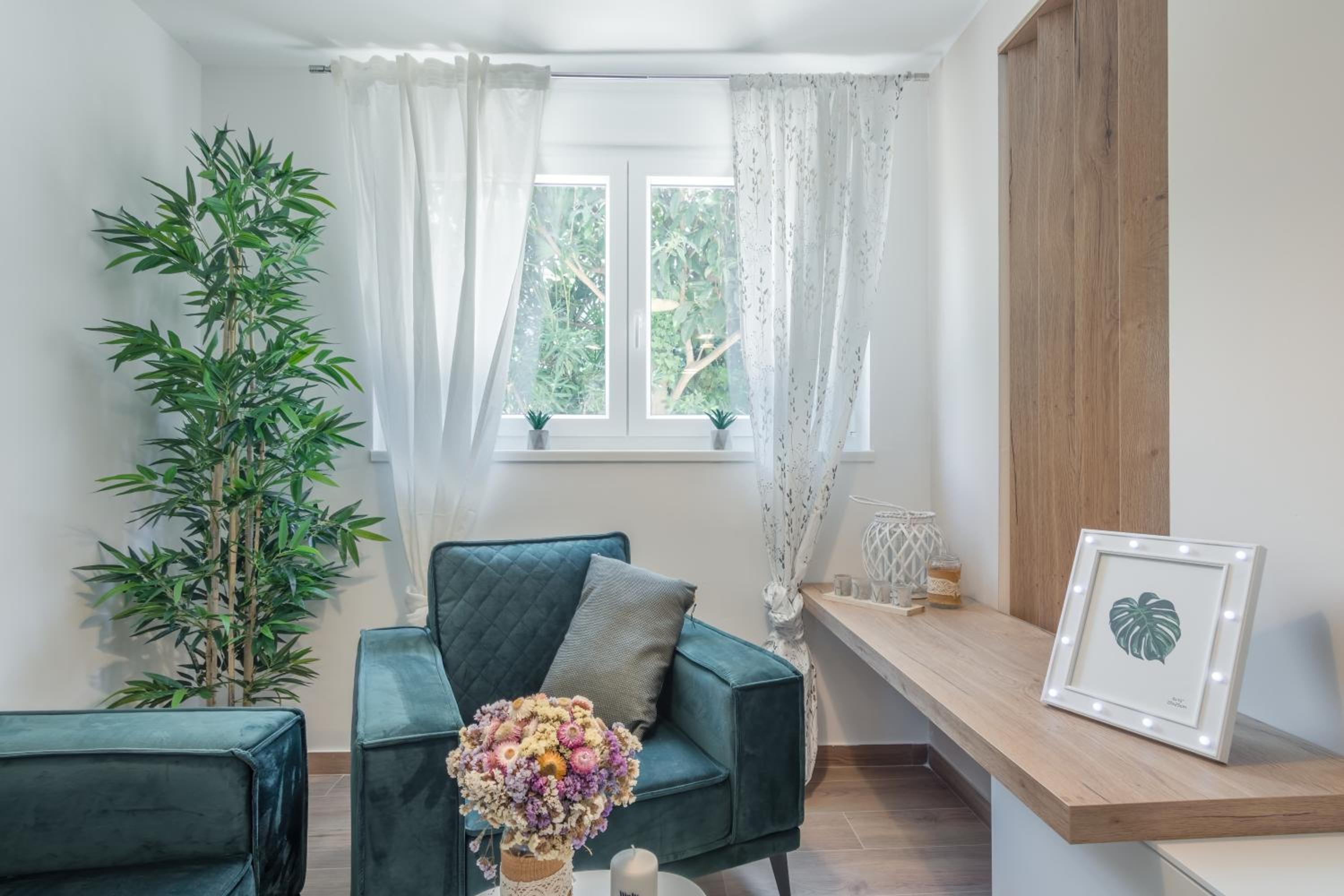 One-Bedroom Apartment - Photo 9