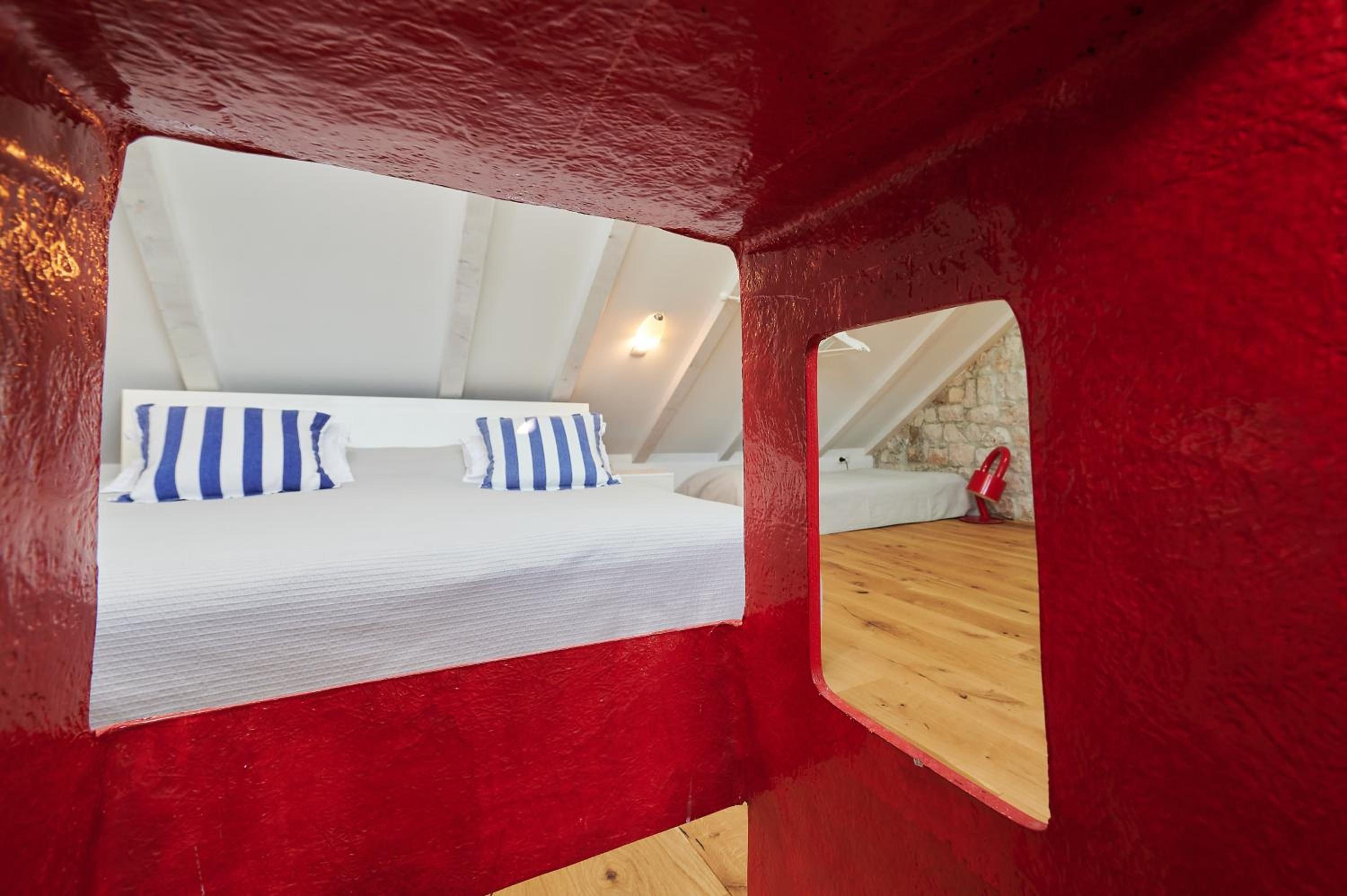 Deluxe Double Room with Sea View - Photo 1