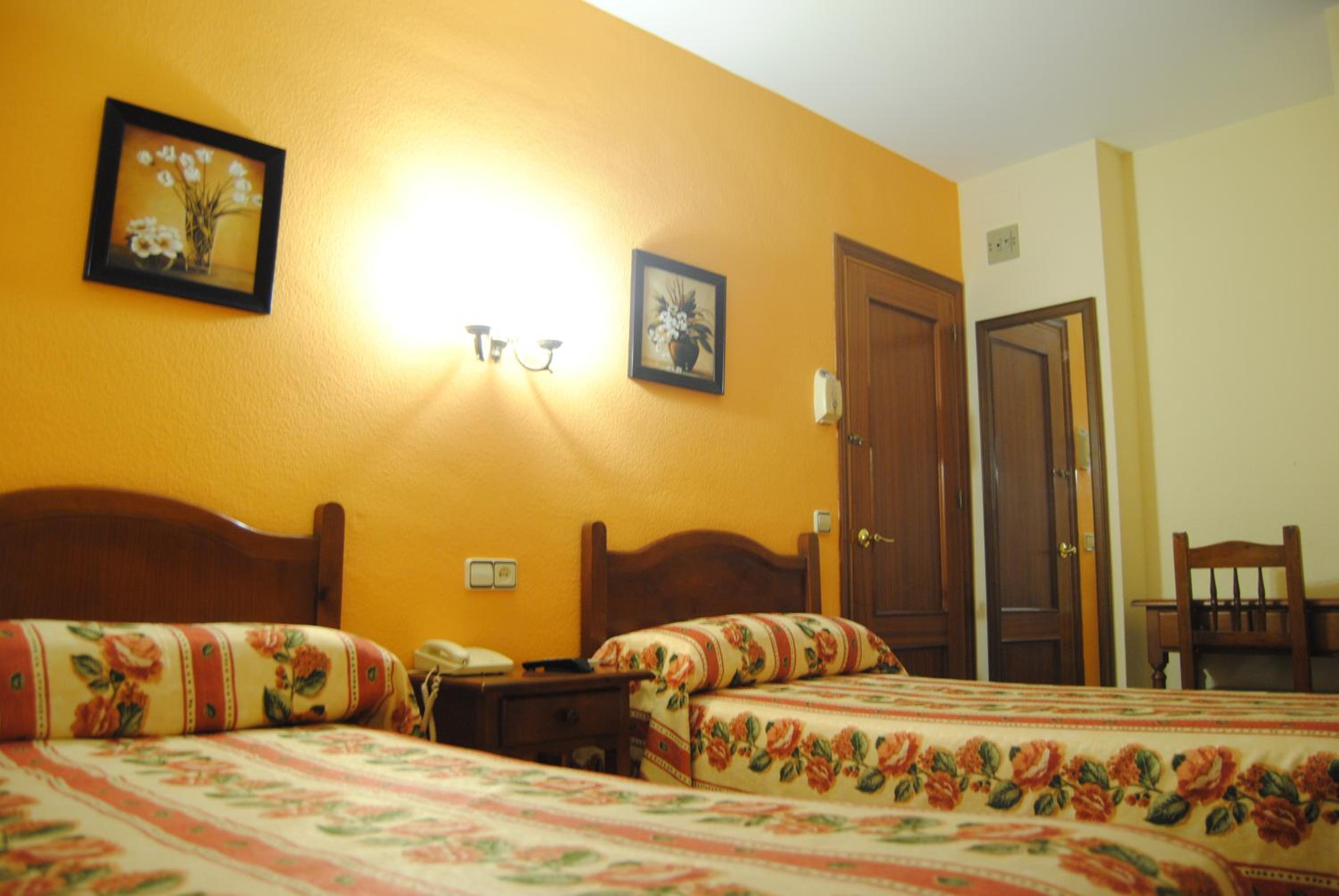 Habitación Doble o con Dos Camas