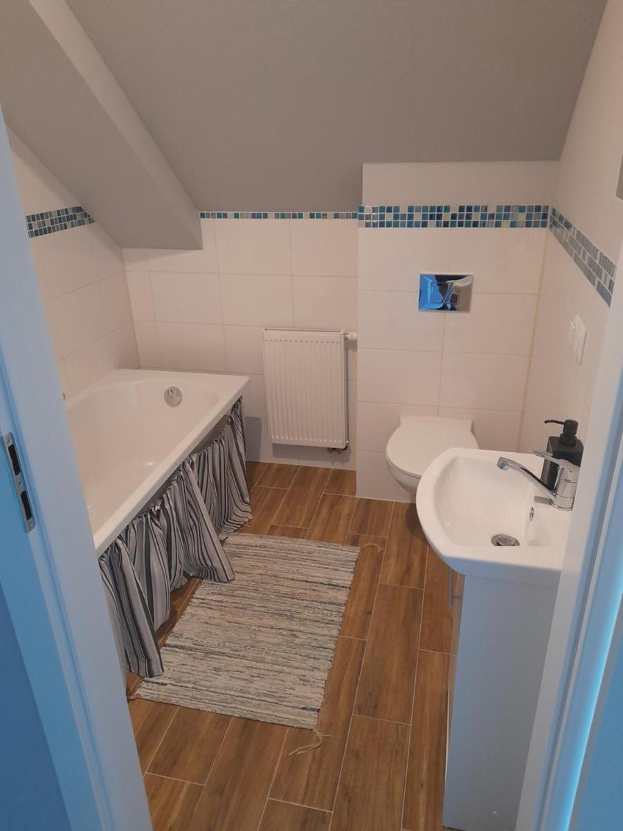 Triple Room with Bath photo 3