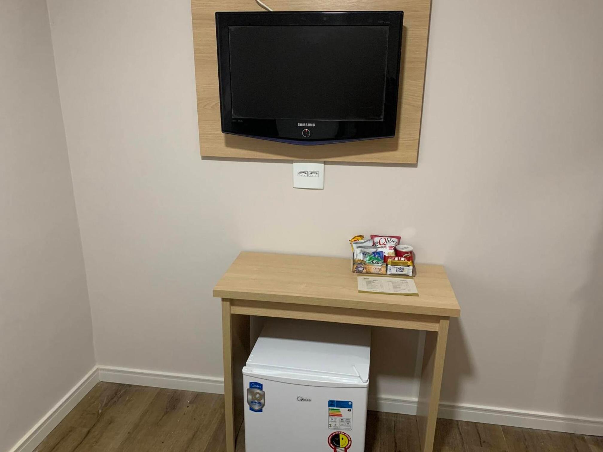 Standard Triple Room - Photo 2