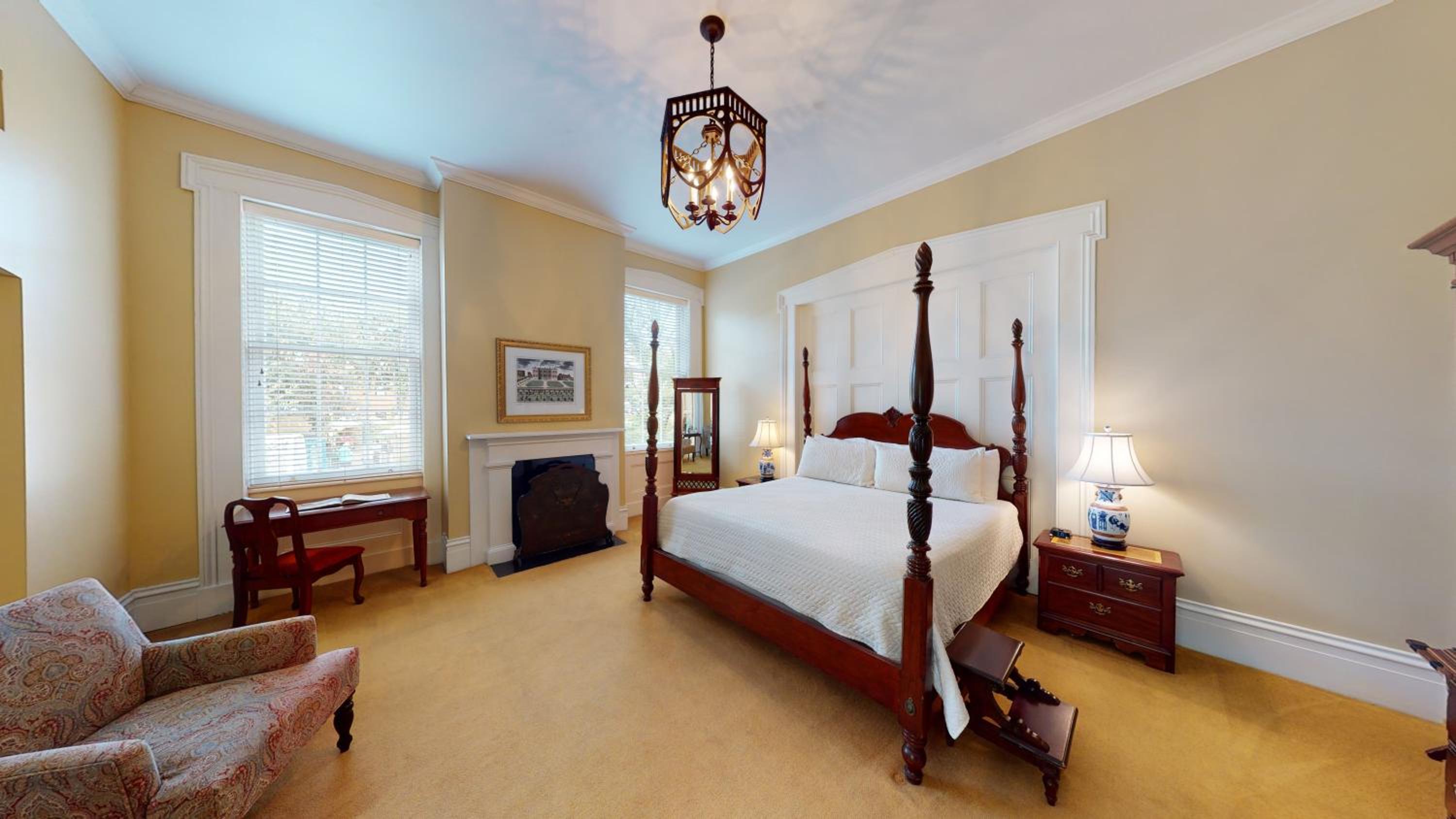 King Suite With Balcony