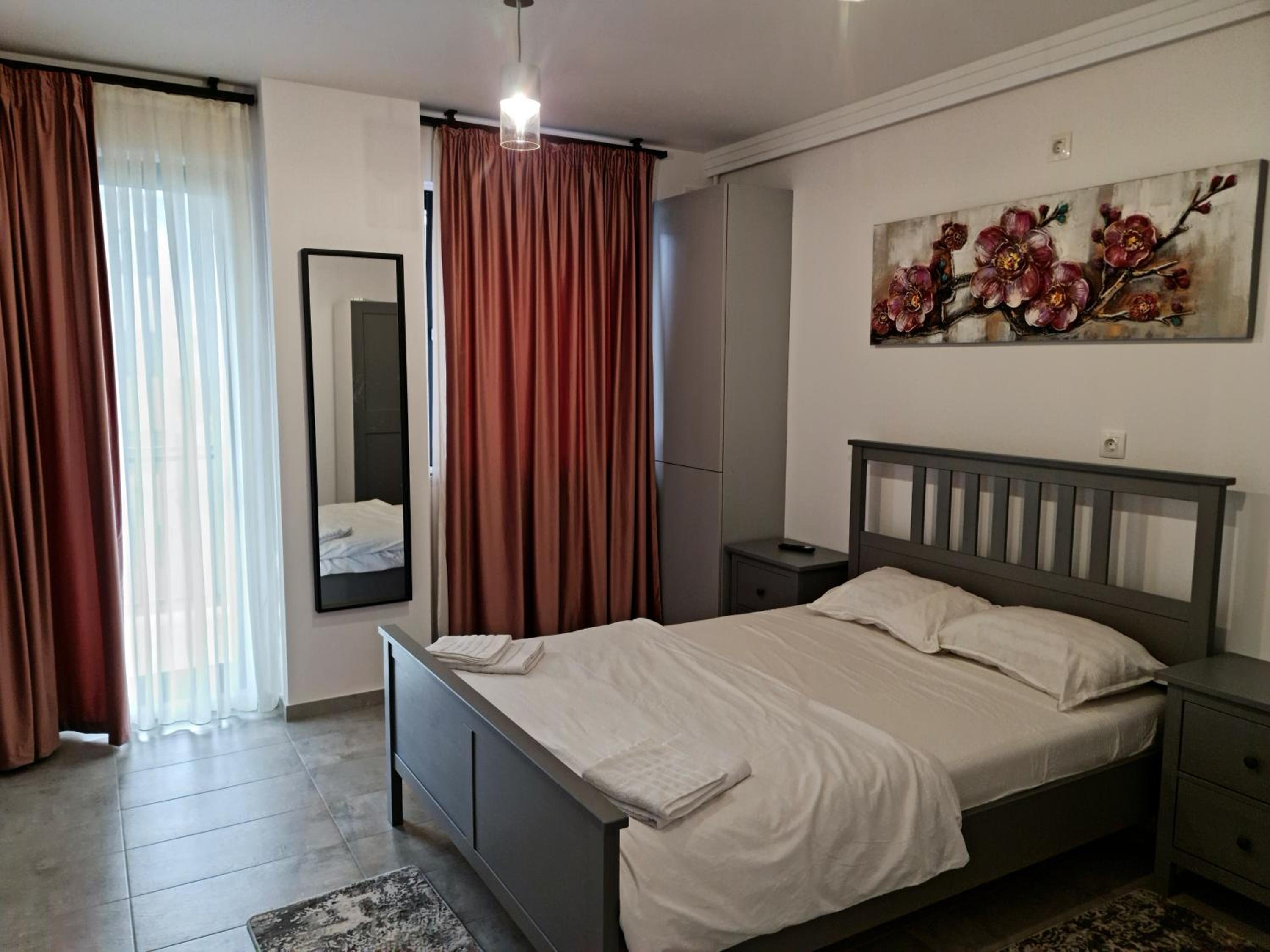 Two-Bedroom Apartment - Photo 22