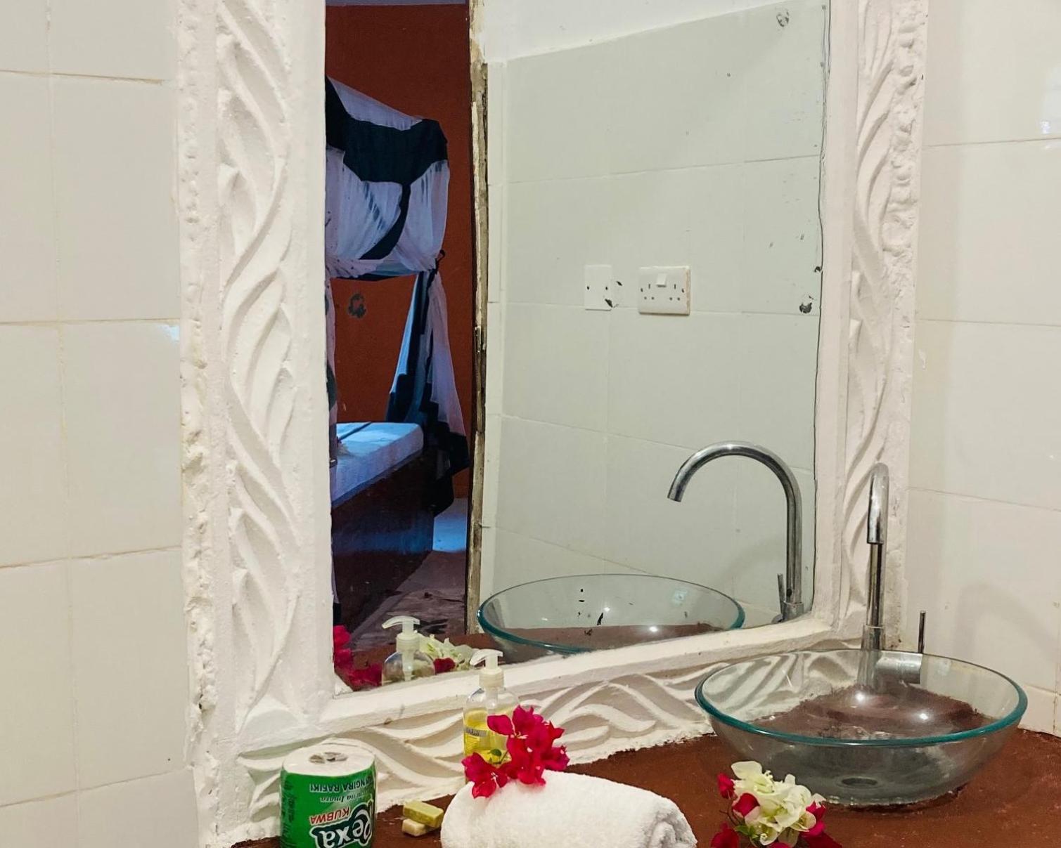 Deluxe Double or Twin Room with Sea View - Photo 7