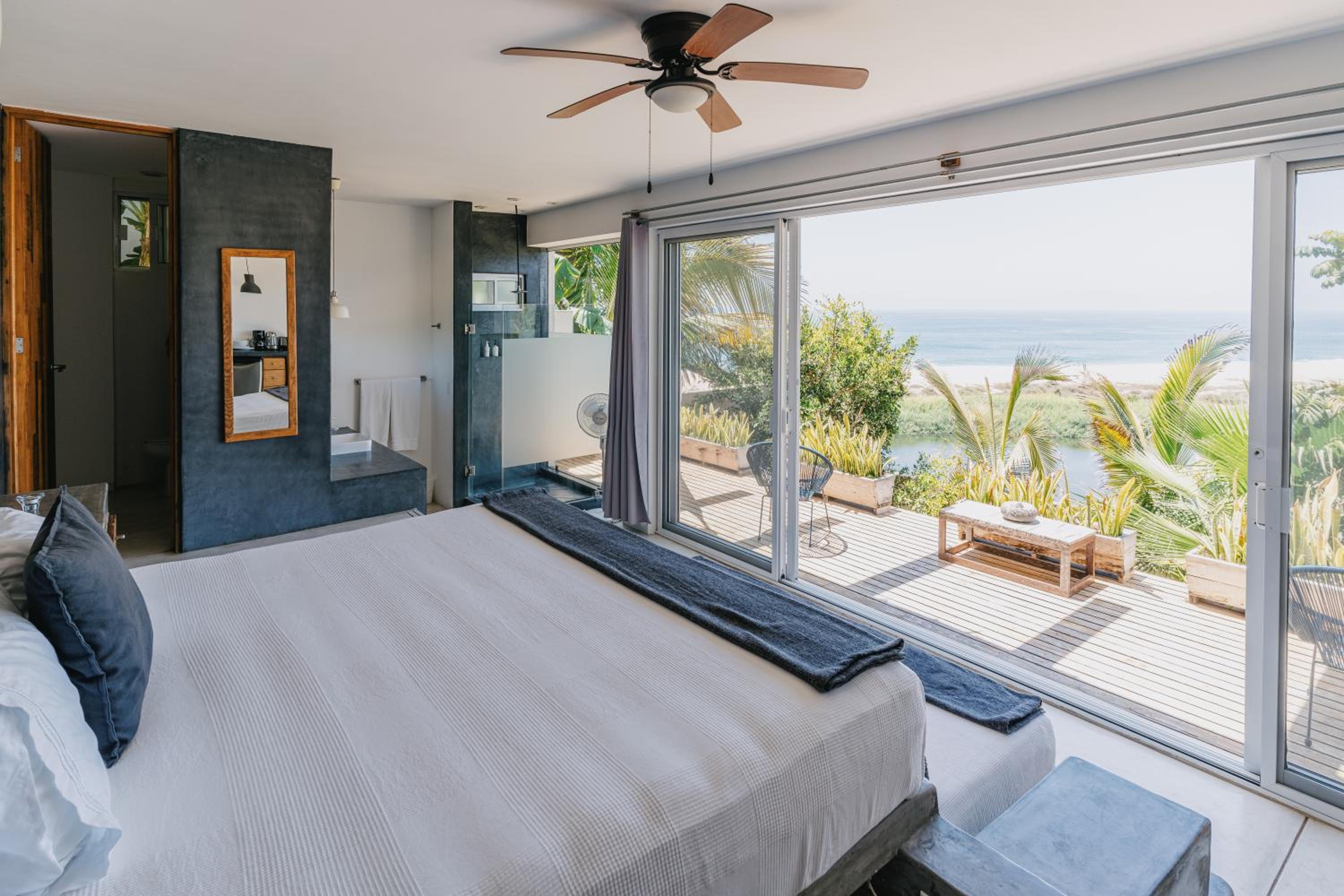 King Room with Sea View