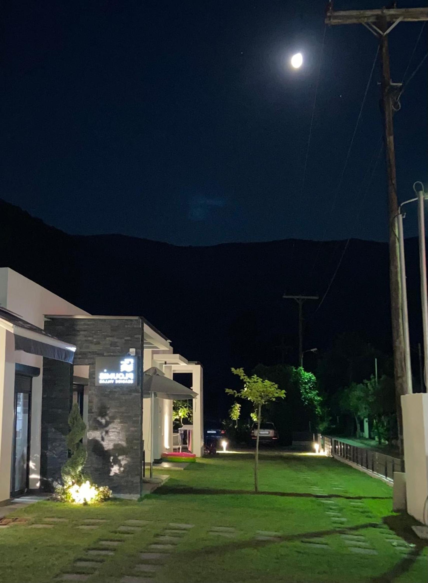 Quadruple Room with Mountain View - Photo 5
