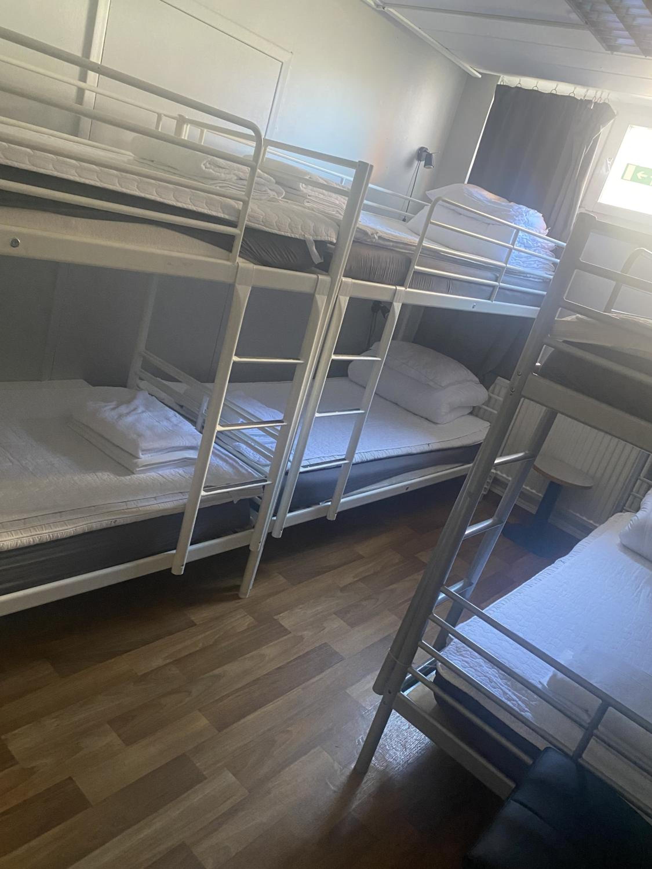 Bed In 6-Bed Male Dormitory Room photo 3