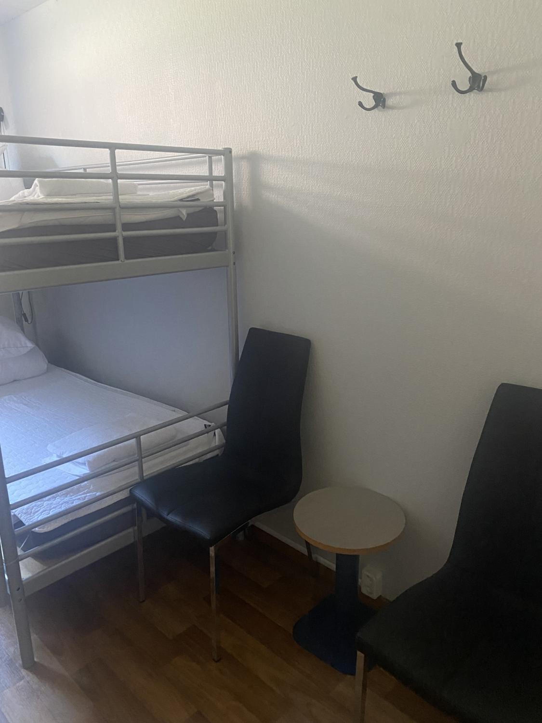 Bed In 6-Bed Male Dormitory Room photo 2