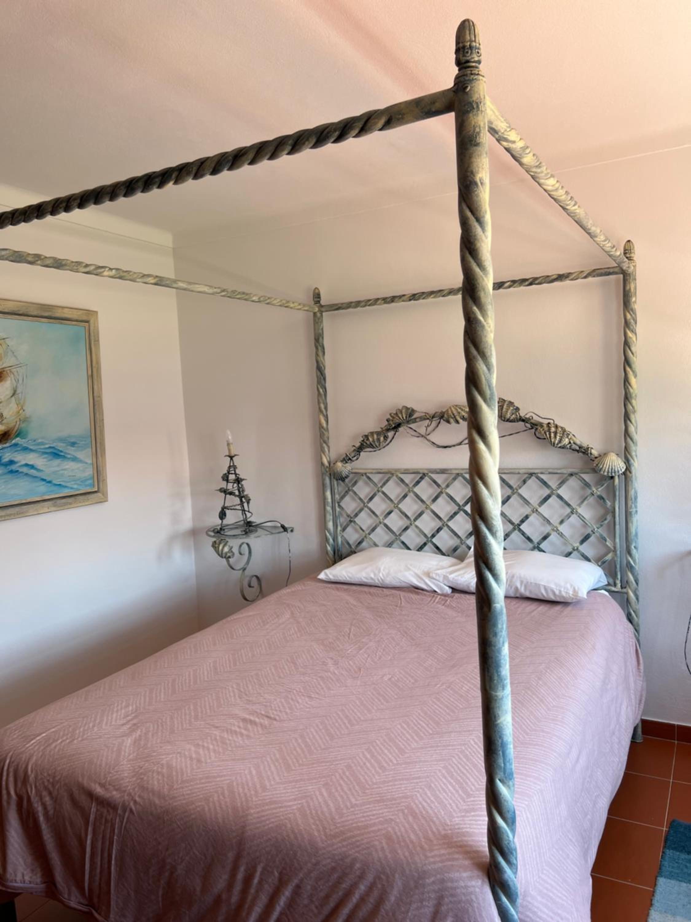 Double Room with Shared Bathroom photo 1