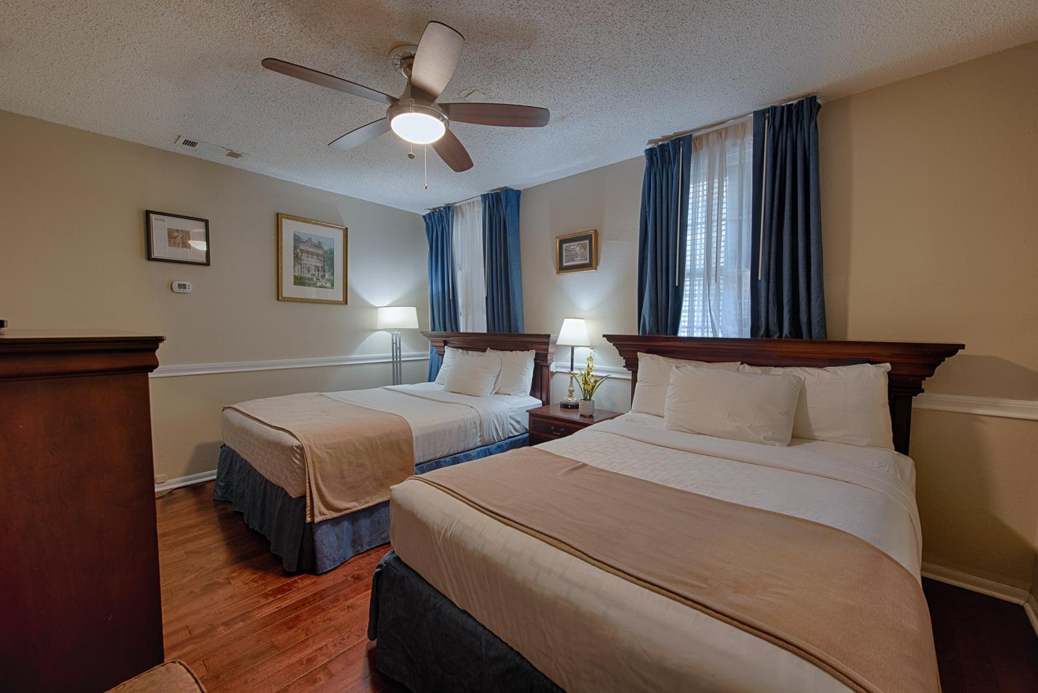 Classic Two Queen Room - Photo 2