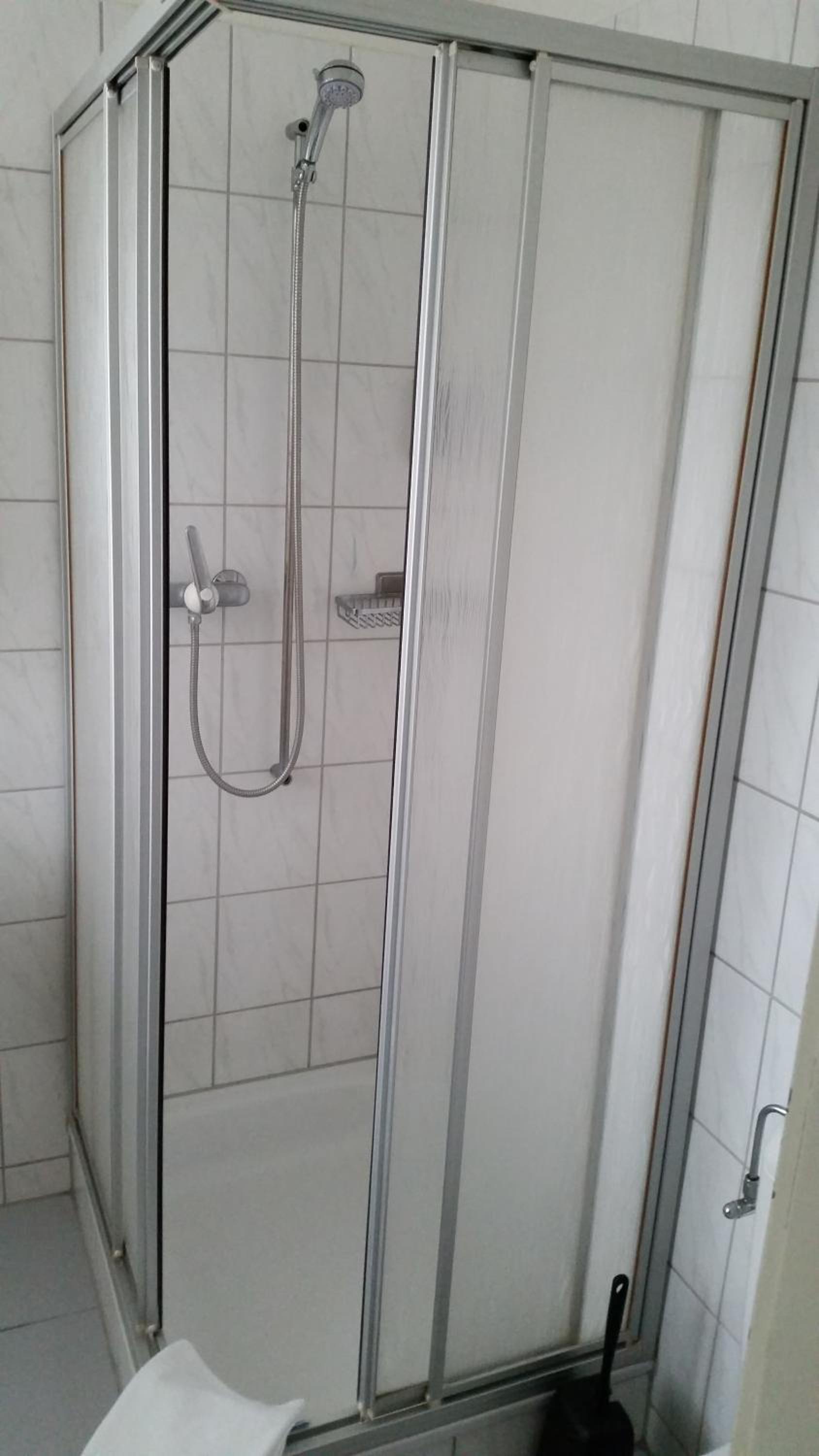 Standard Triple Room - Photo 3