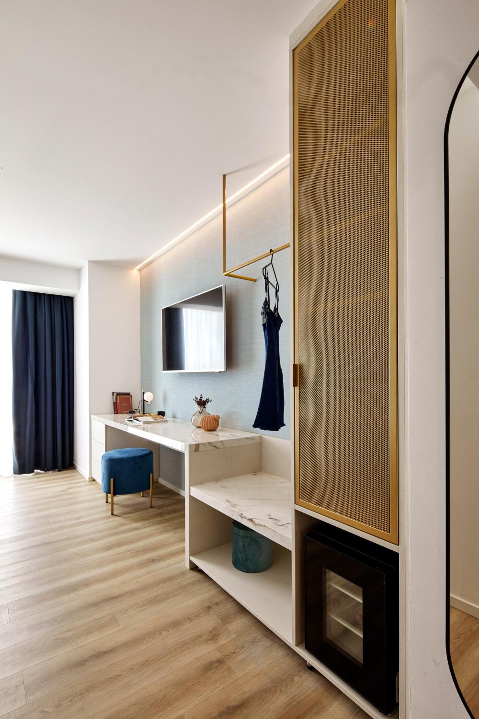 Superior Double or Twin Room with Terrace - Photo 5