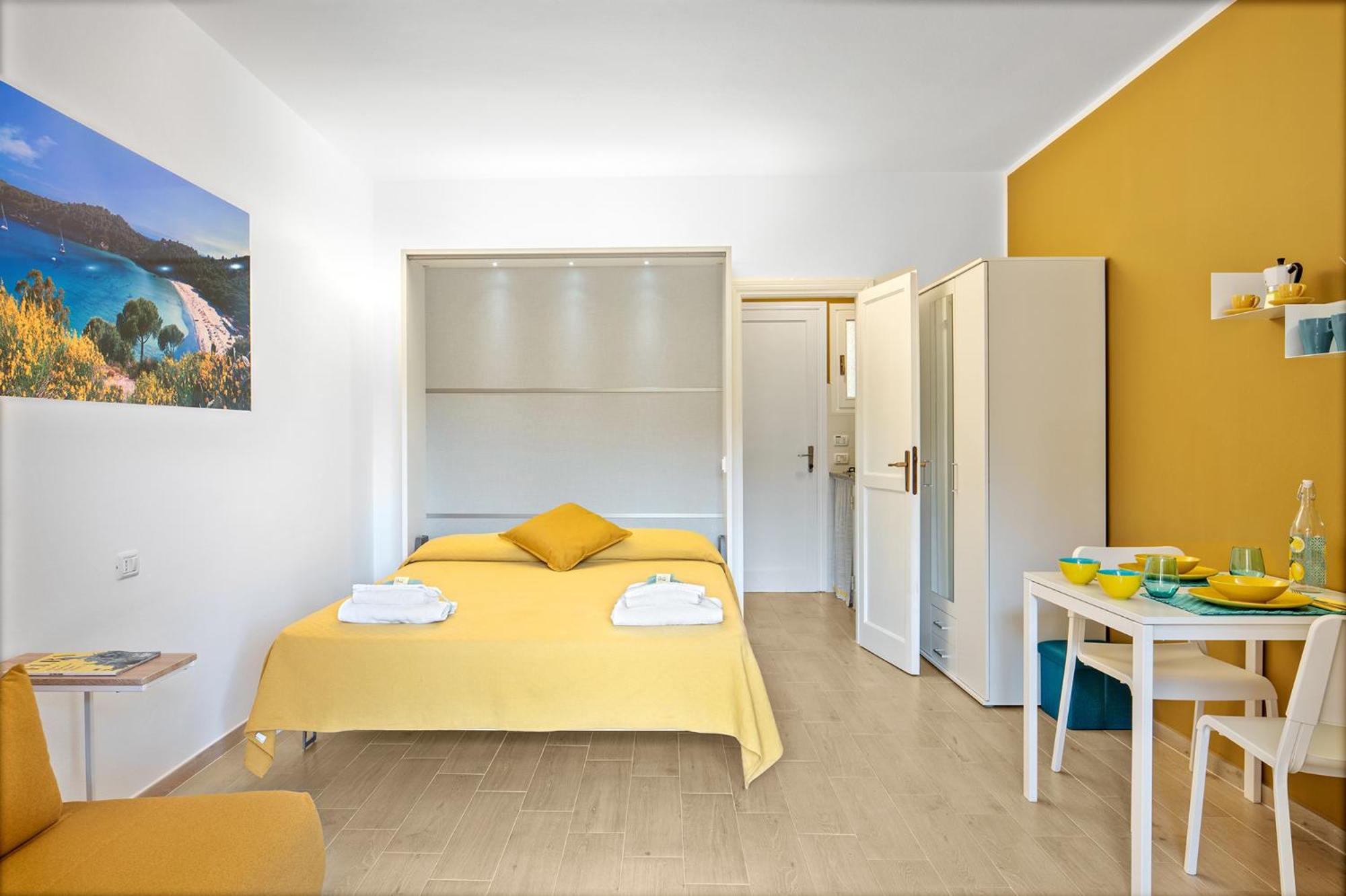 One-Bedroom Apartment