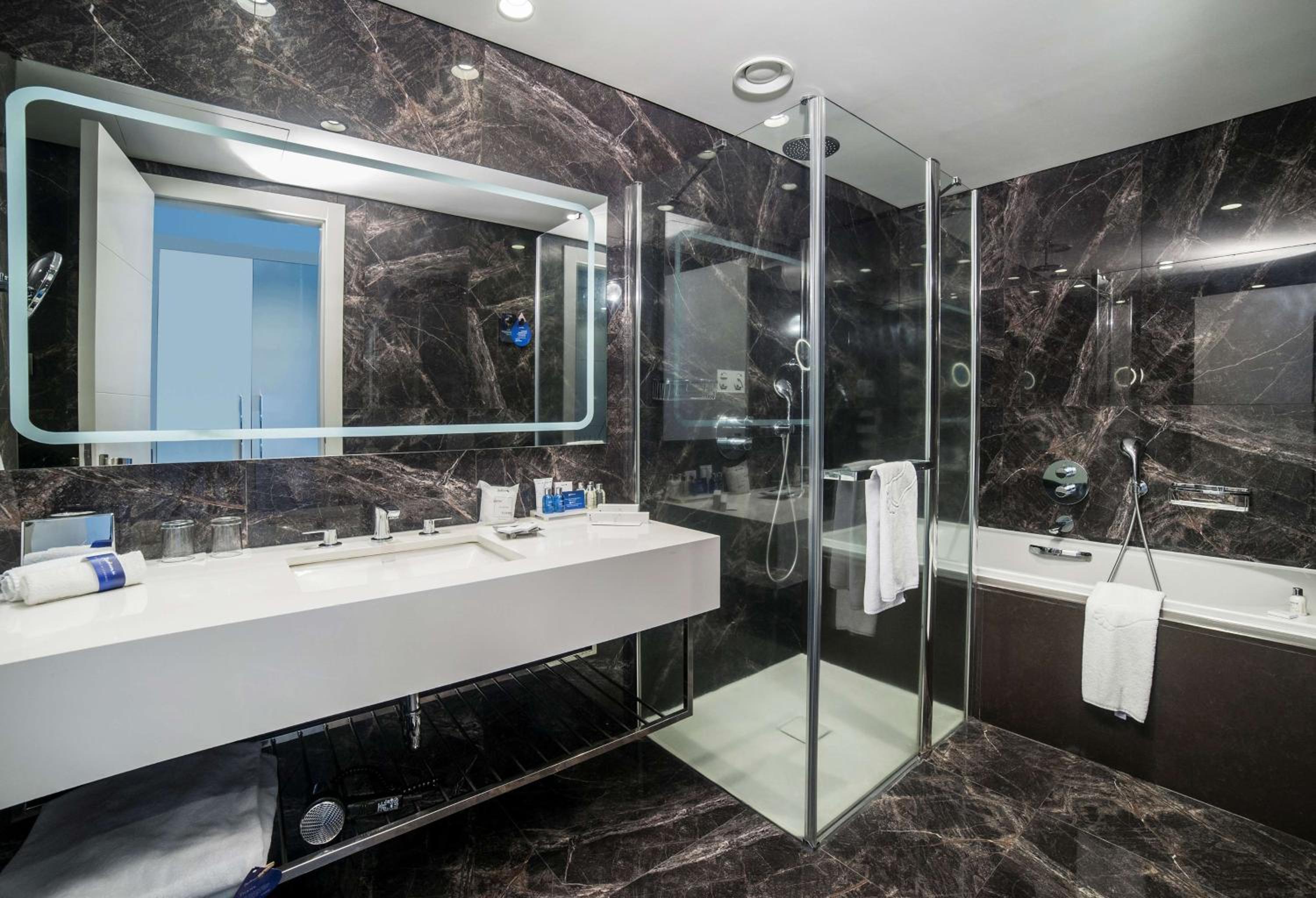 Junior Suite with Mt Erciyes View photo 2