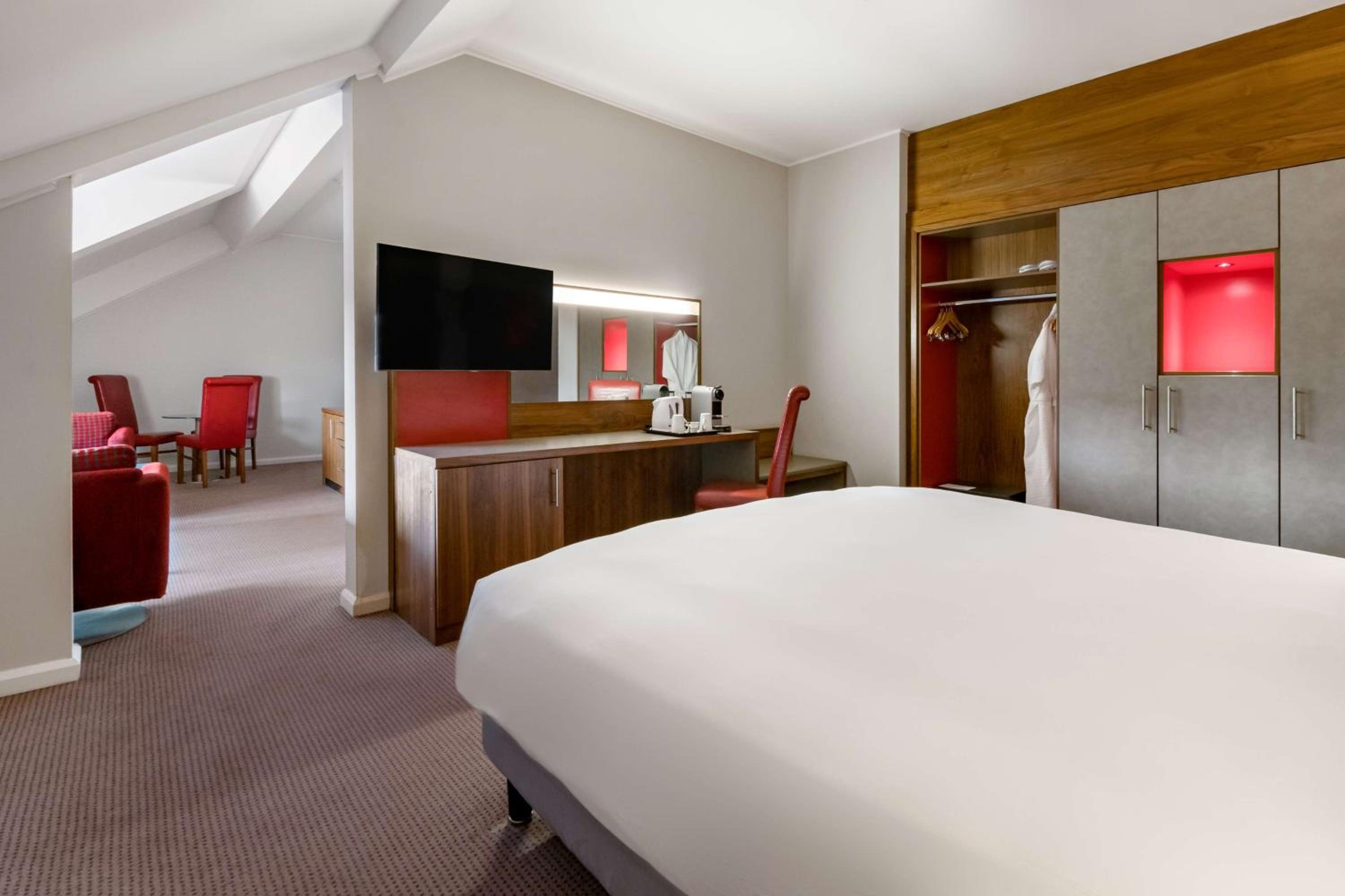 Junior Suite - Photo 17