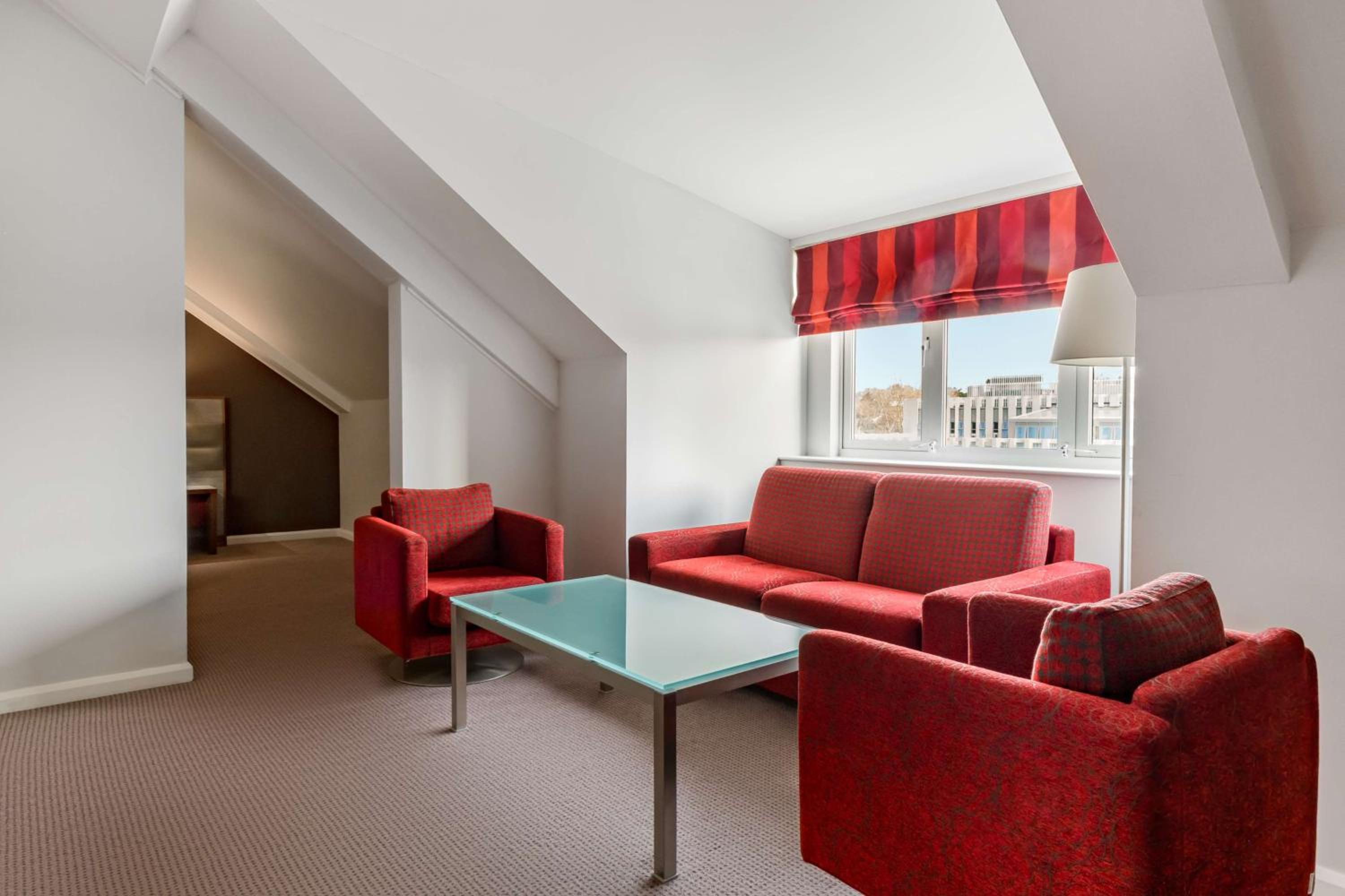 Junior Suite - Photo 18